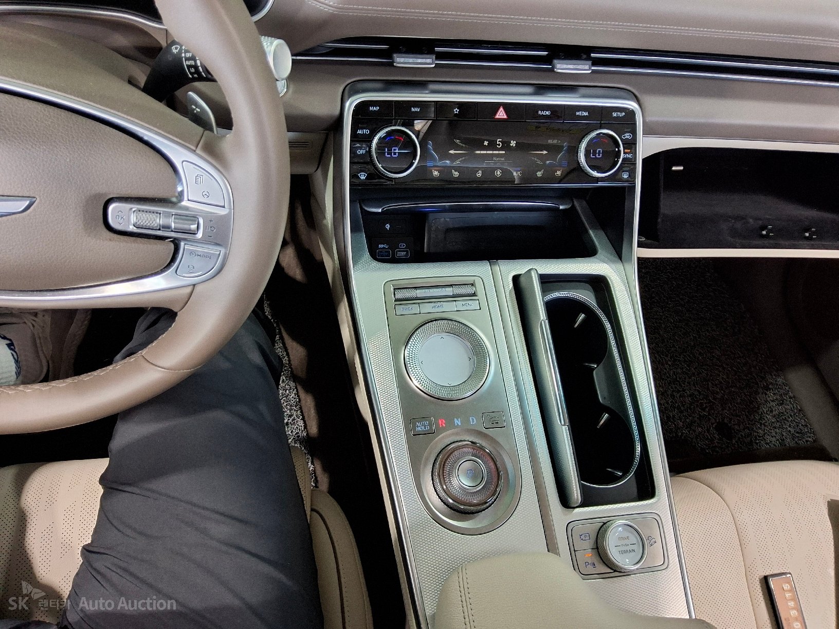 2020 - genesis gv80