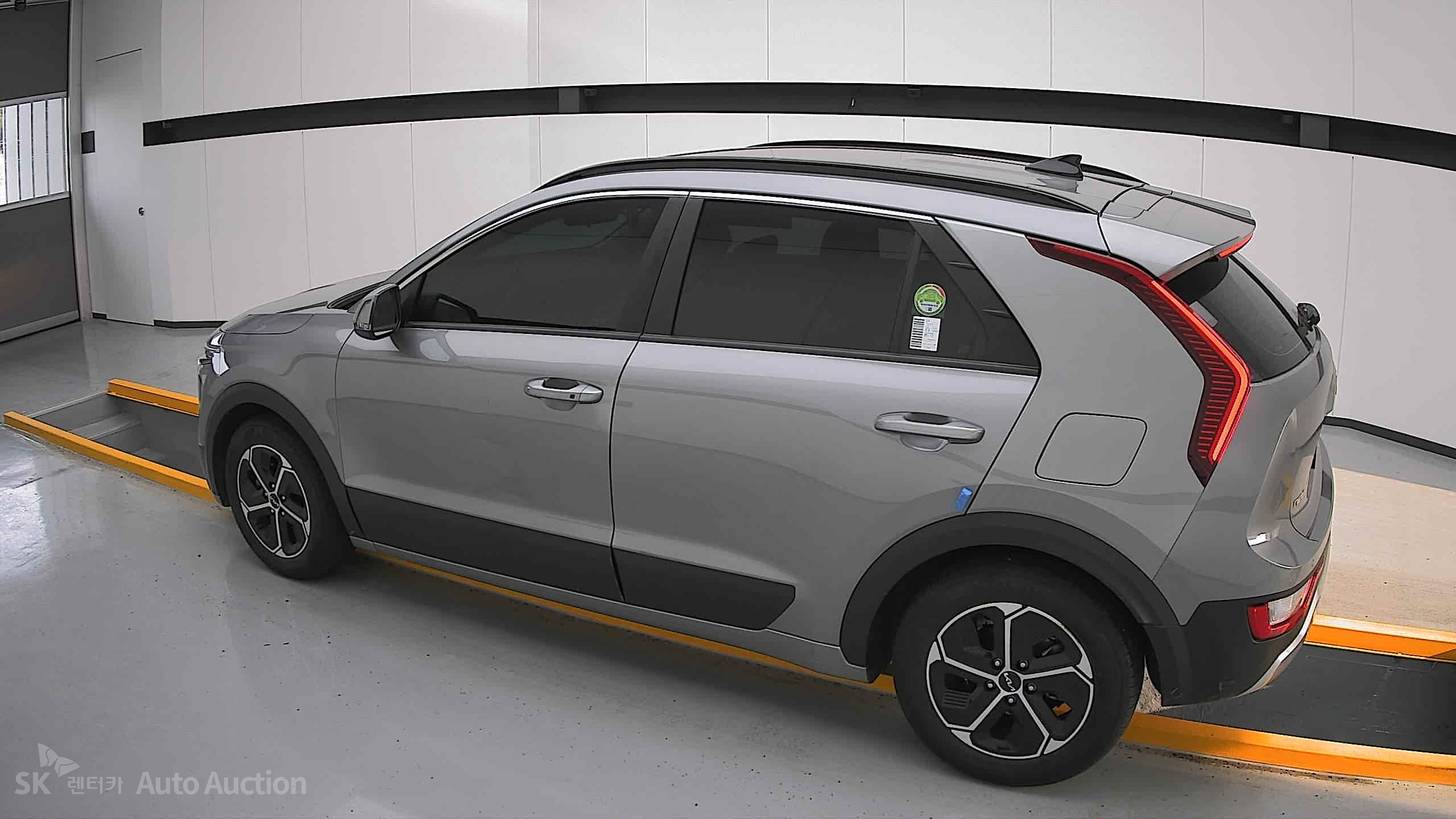 2022 - kia all-new niro