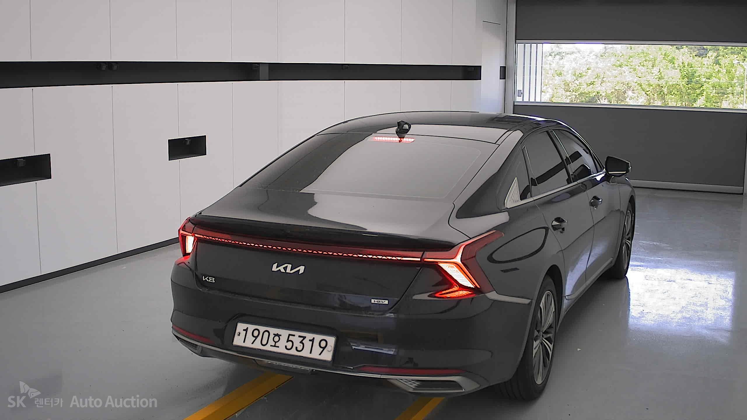 2022 - kia k8