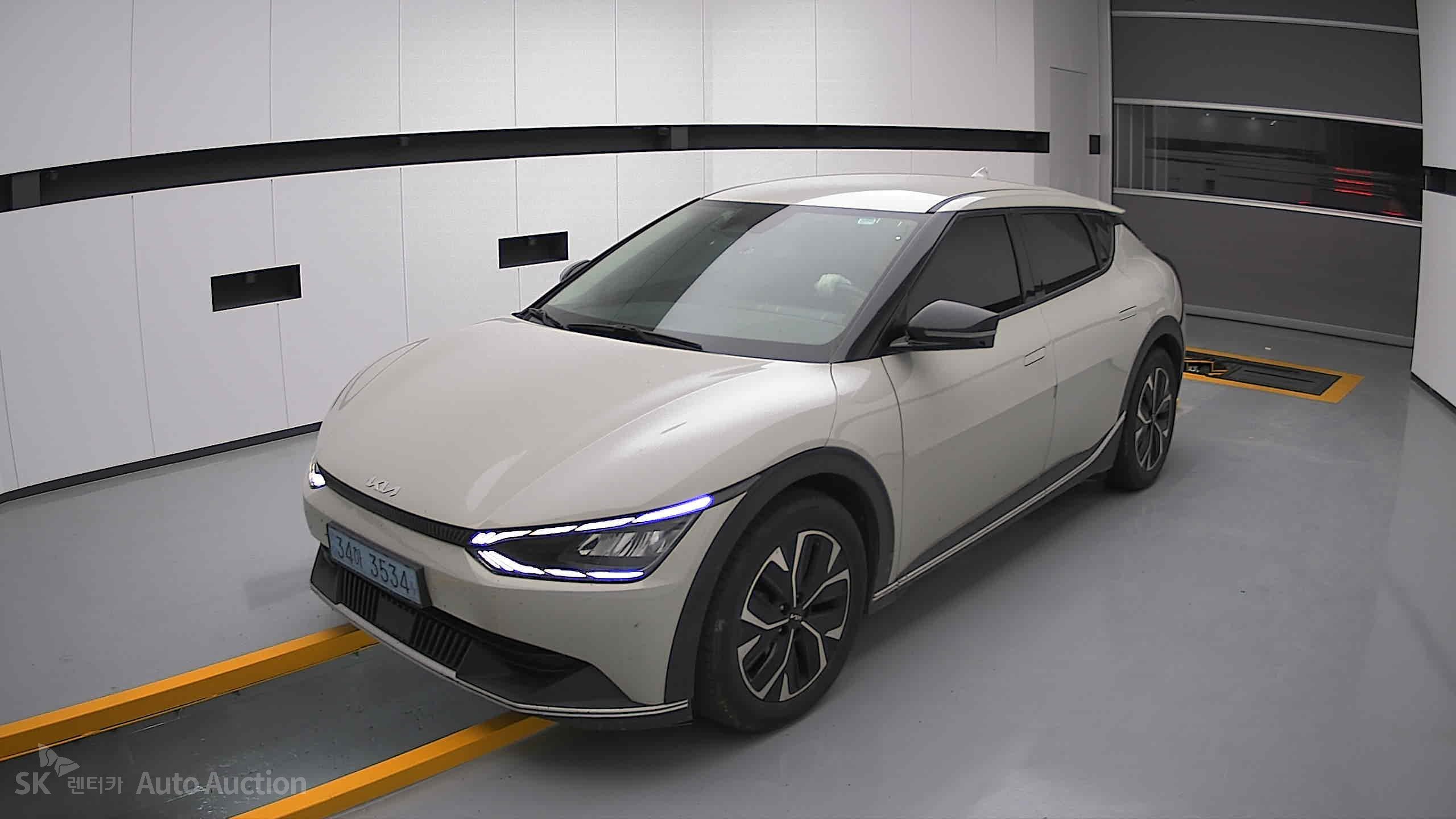 2022 - kia ev6