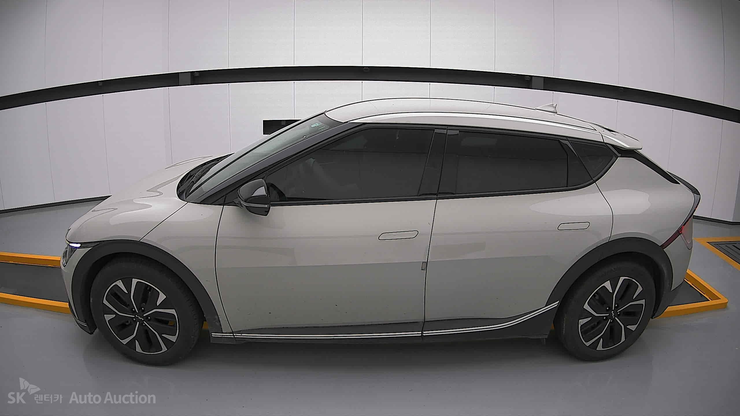 2022 - kia ev6