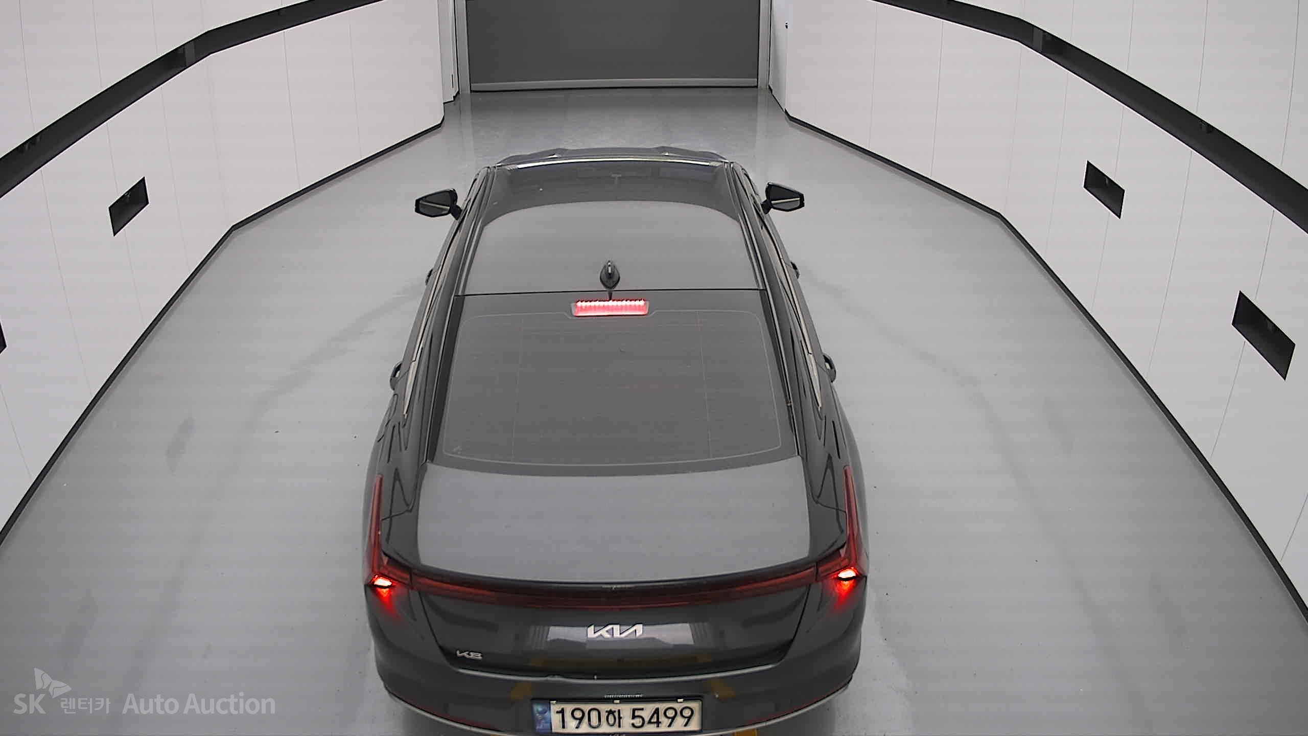 2022 - kia k8