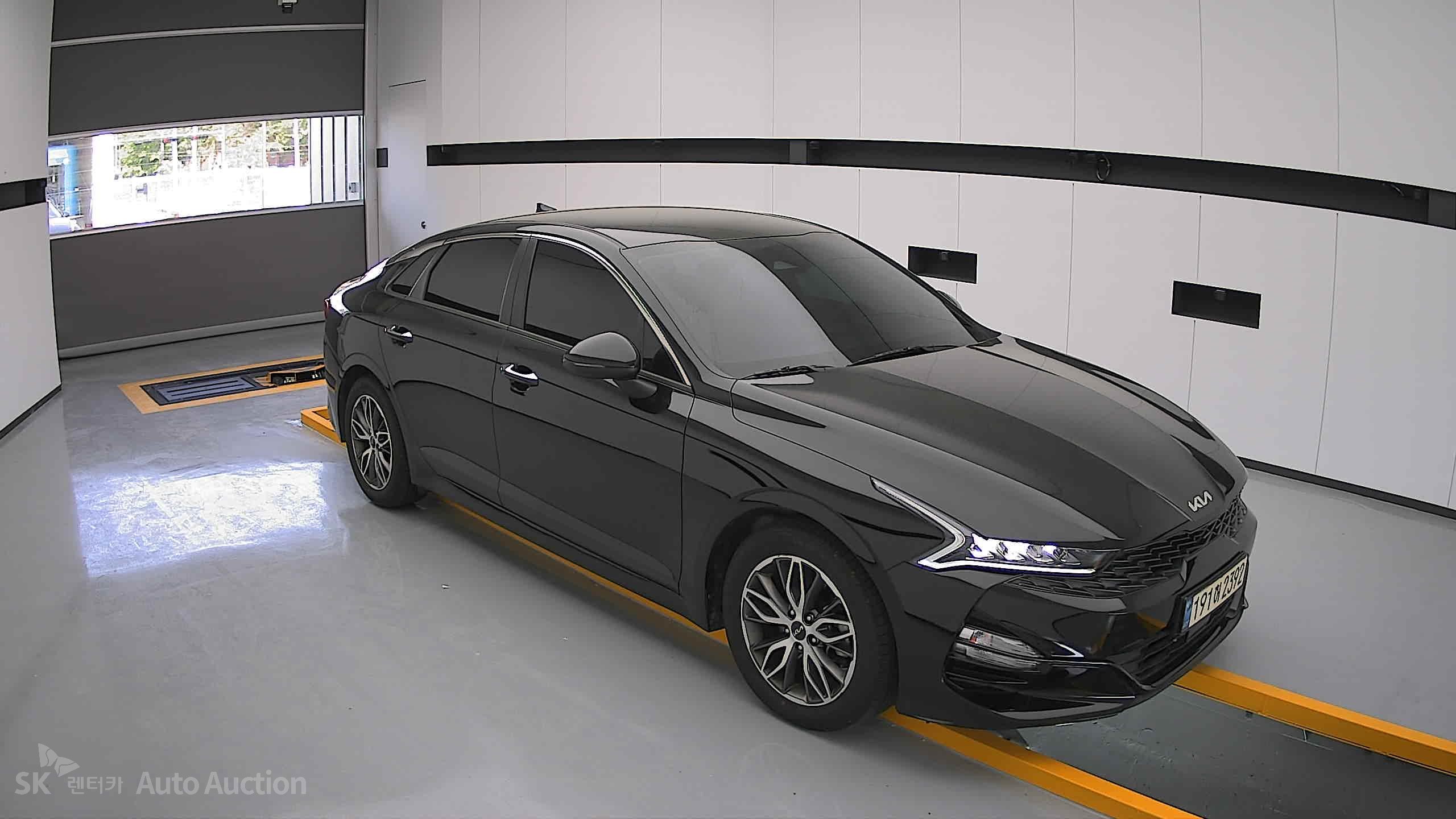 2022 - kia k5