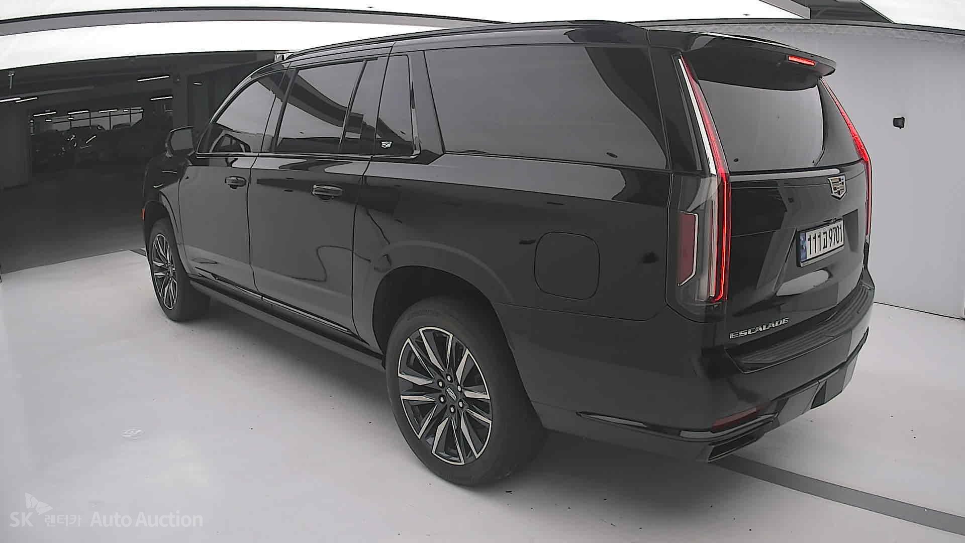 2023 - cadillac escalade