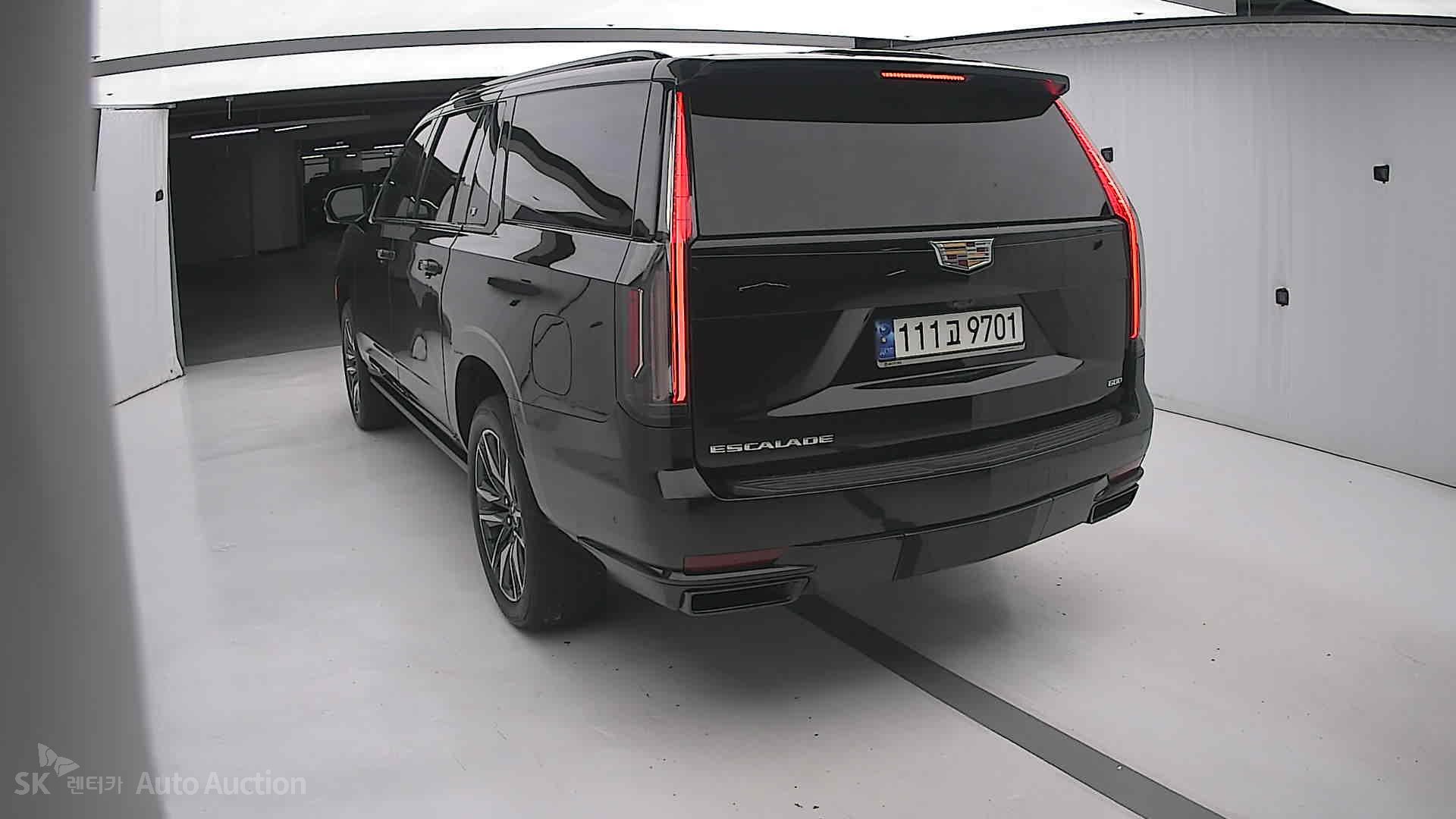 2023 - cadillac escalade