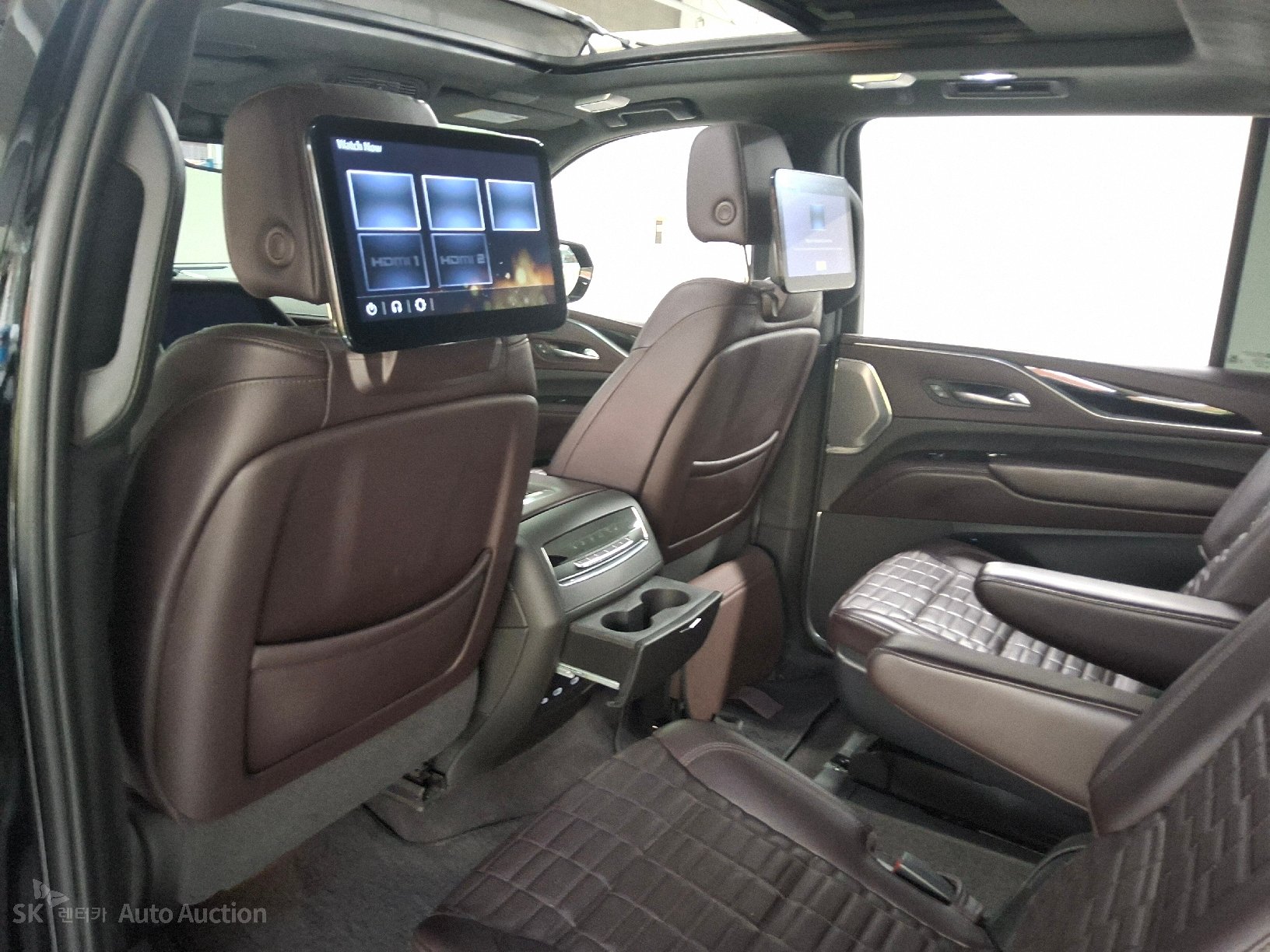 2023 - cadillac escalade