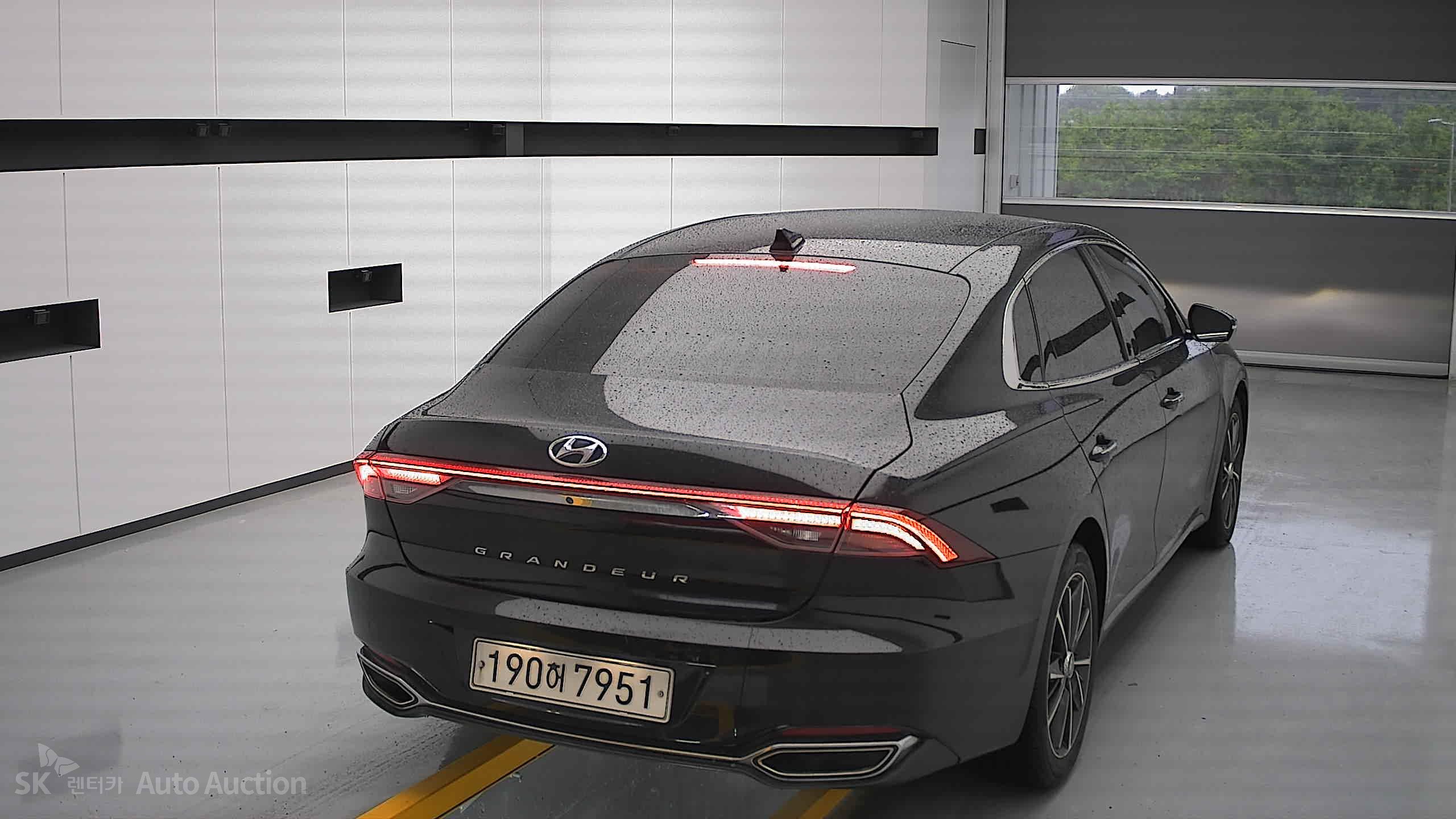 2022 - hyundai grandeur