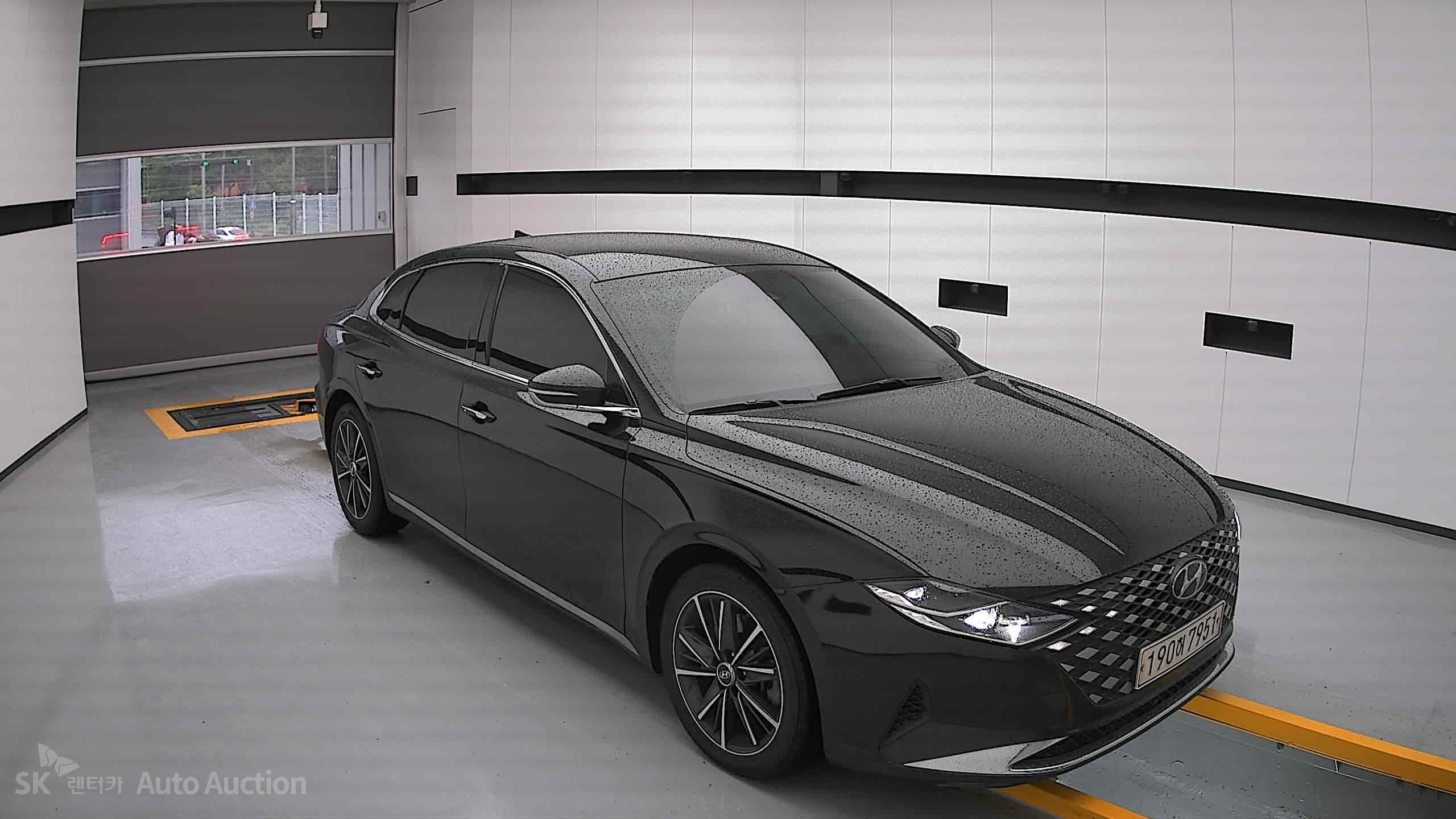 2022 - hyundai grandeur