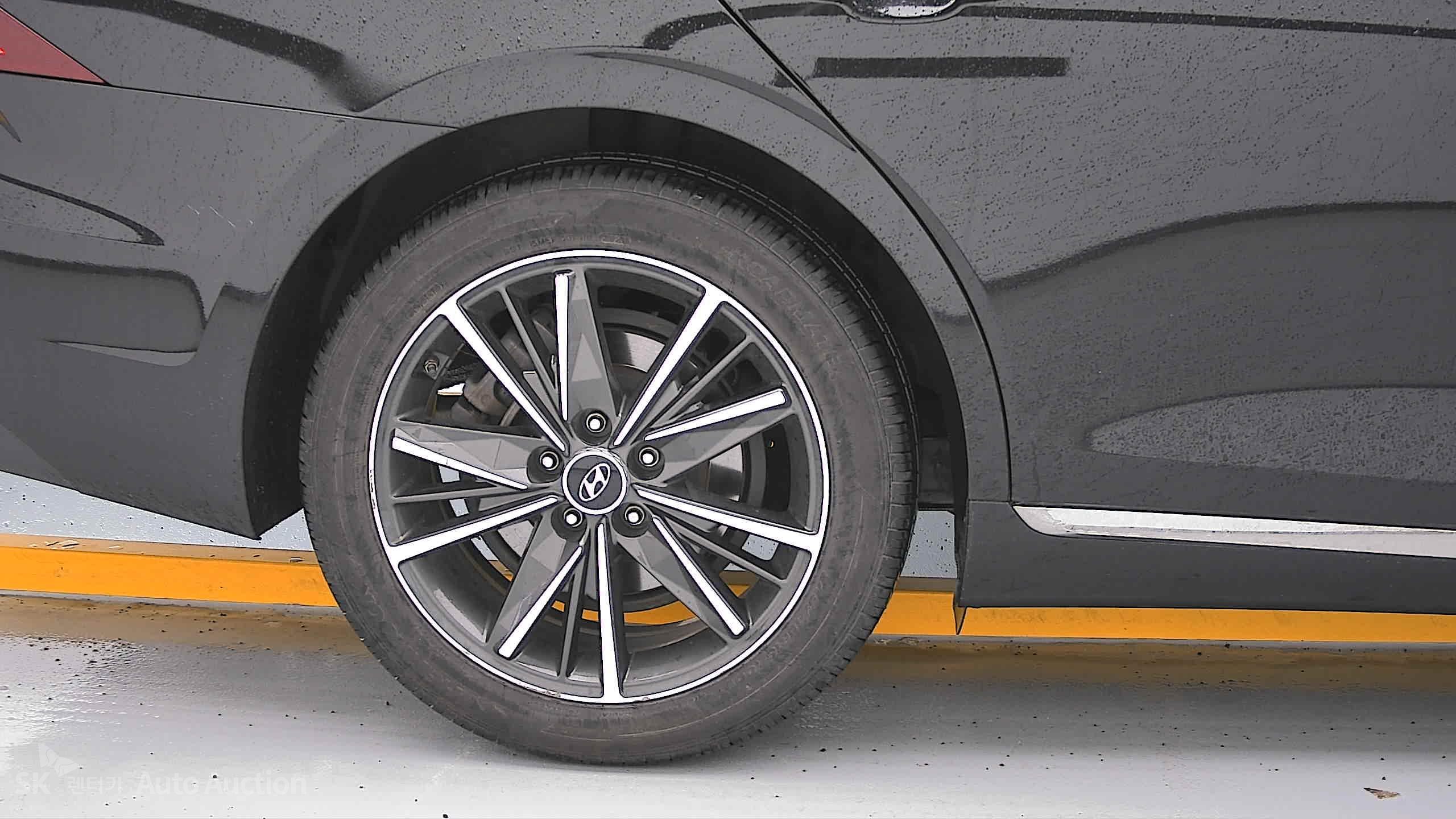 2022 - hyundai grandeur