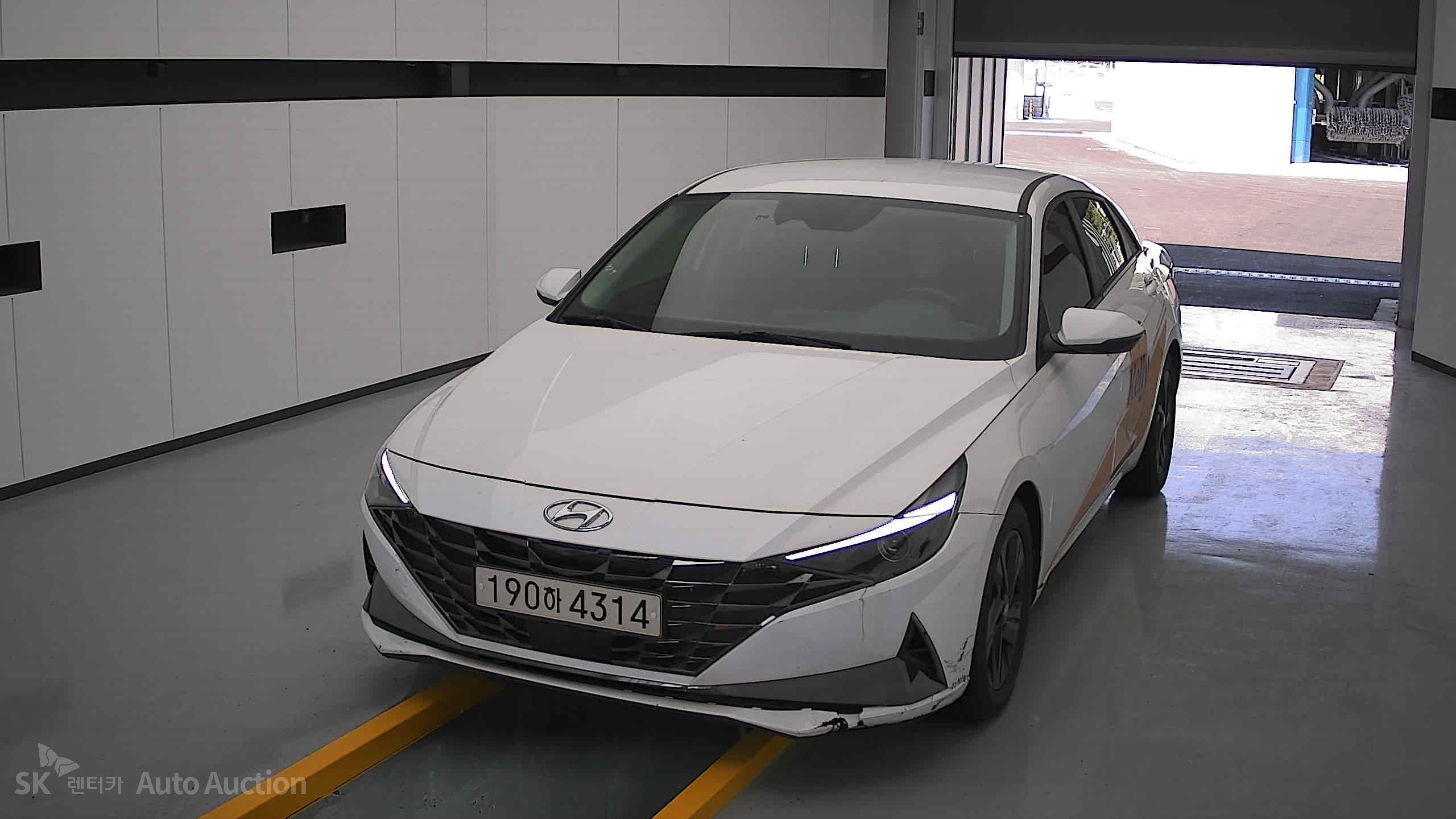 2023 - hyundai avante
