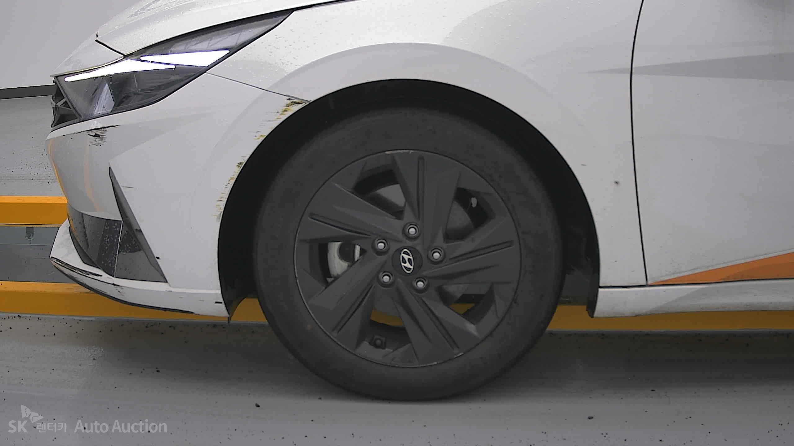 2023 - hyundai avante