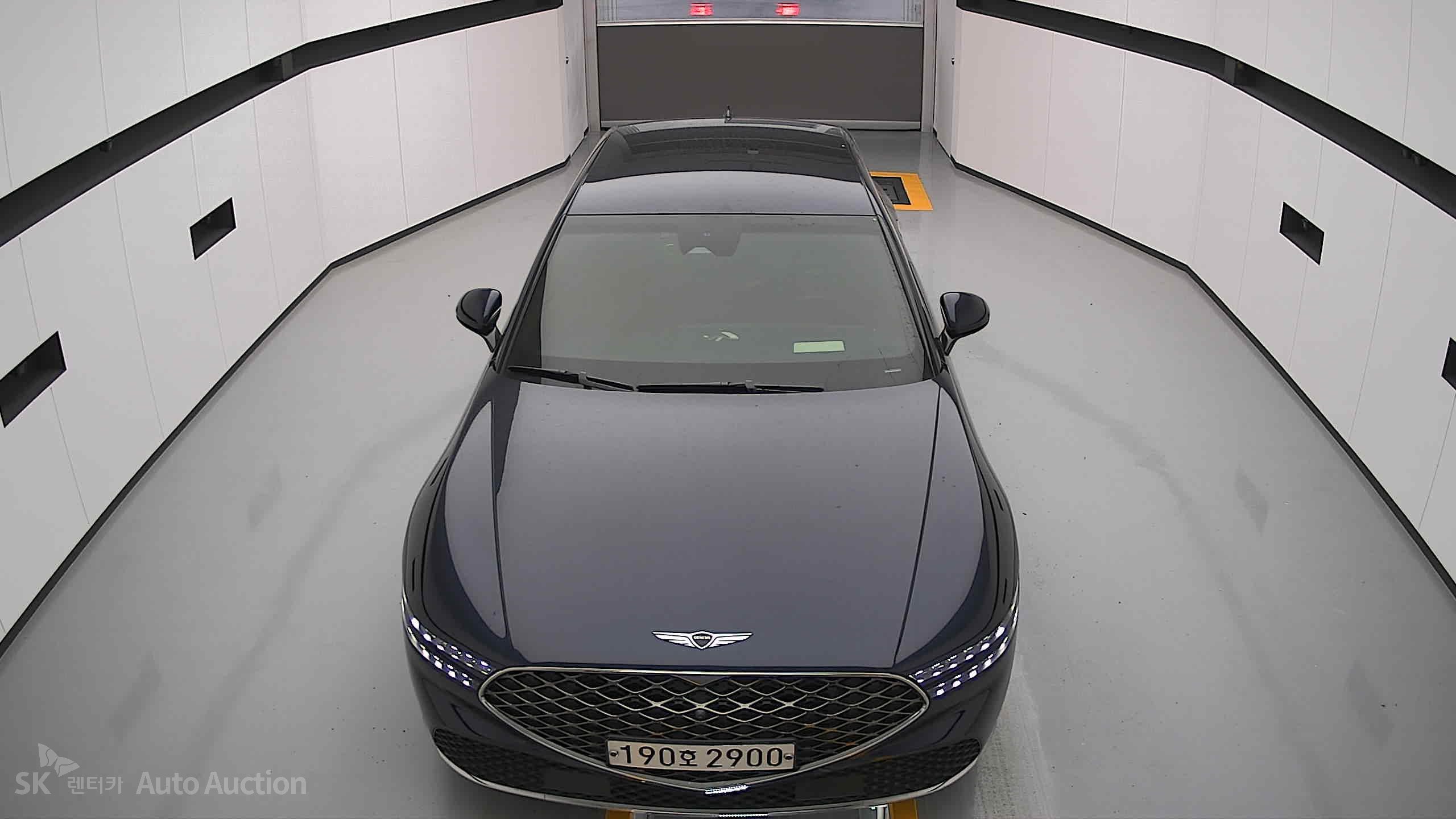 2022 - genesis g90