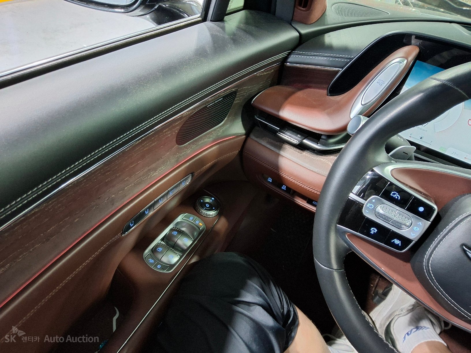 2022 - genesis g90
