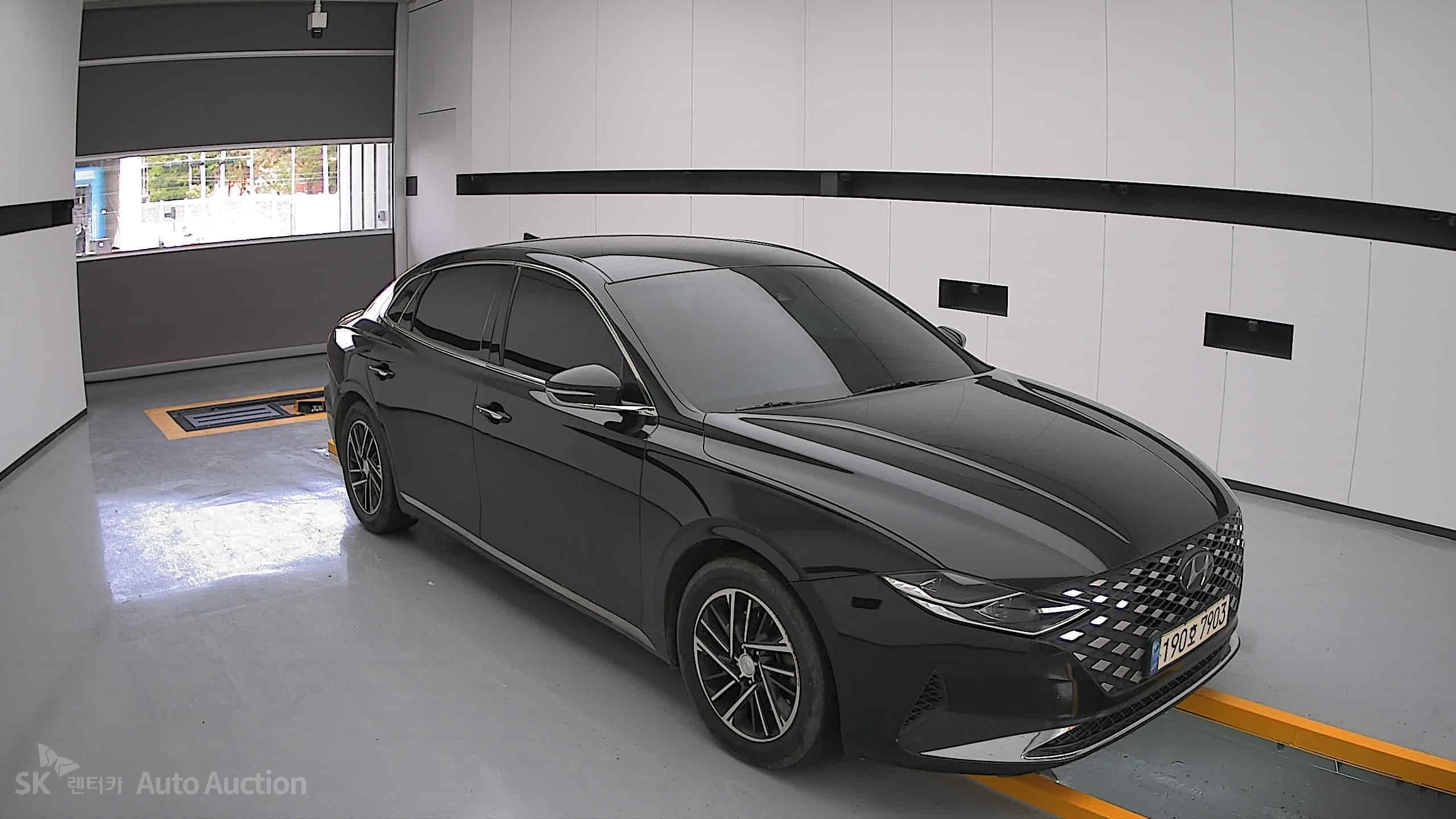 2022 - hyundai grandeur