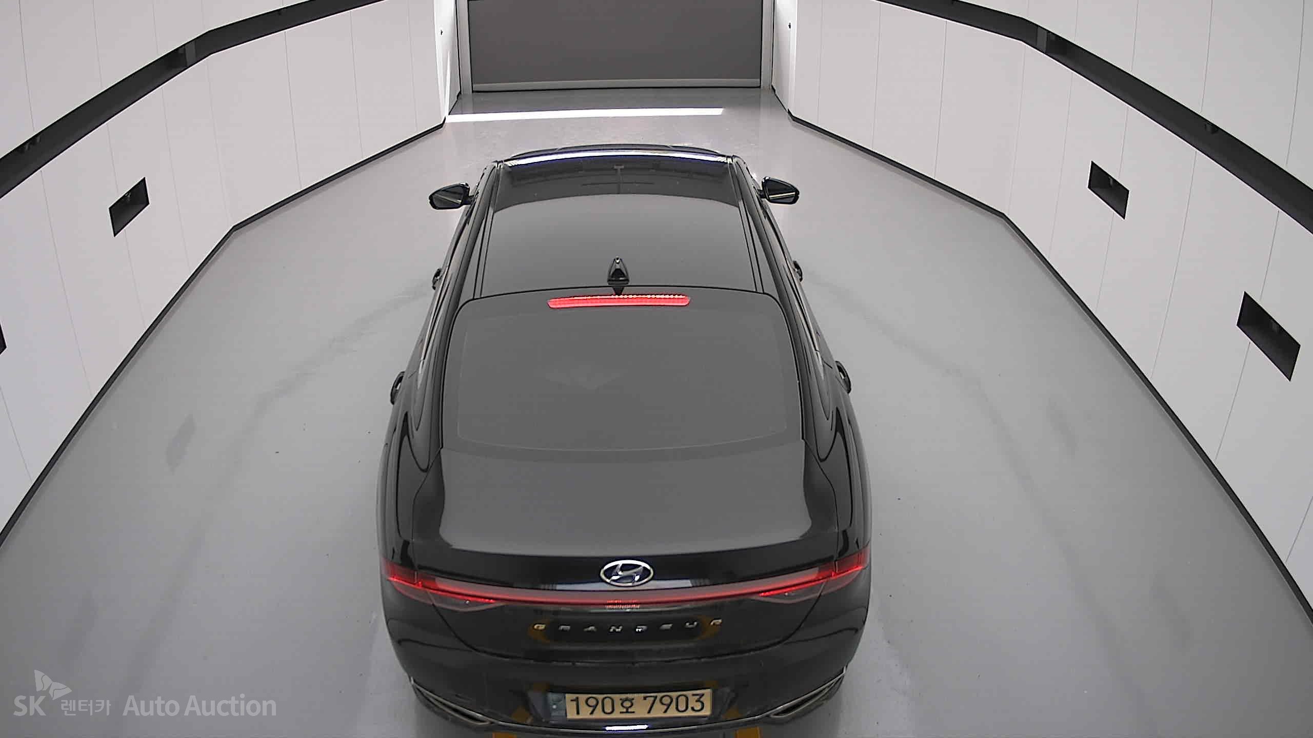 2022 - hyundai grandeur