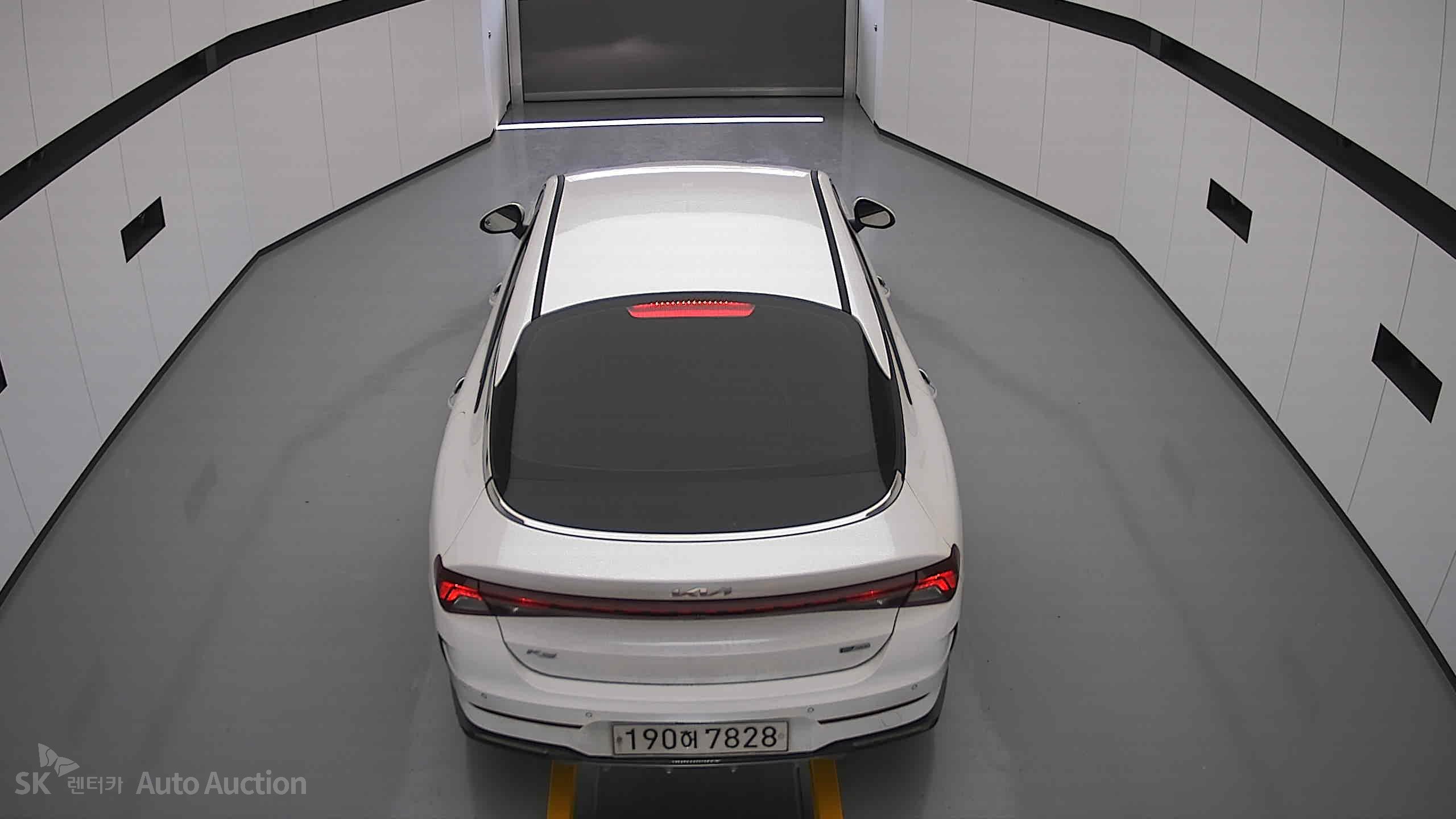 2022 - kia k5