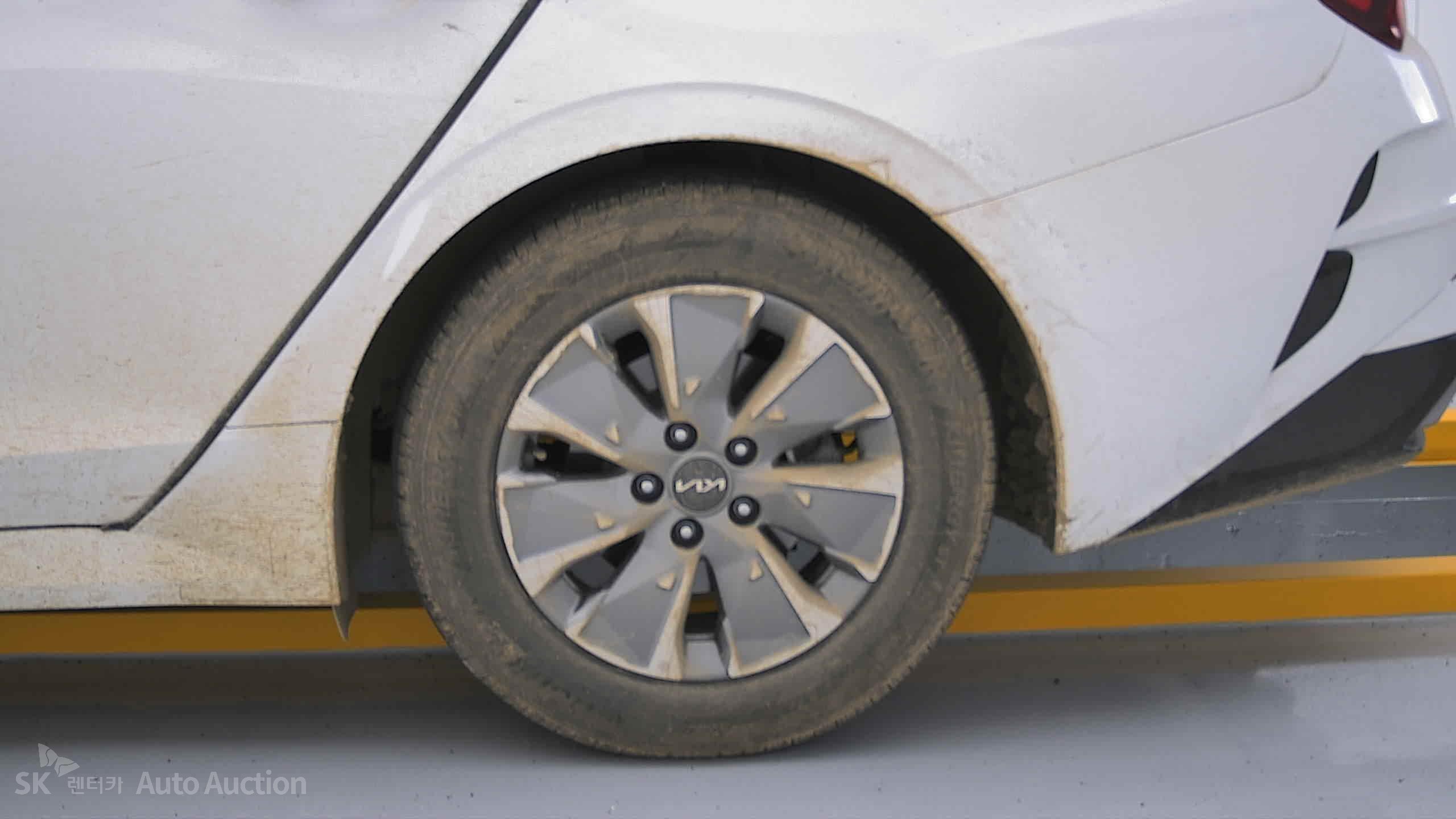 2022 - kia k5