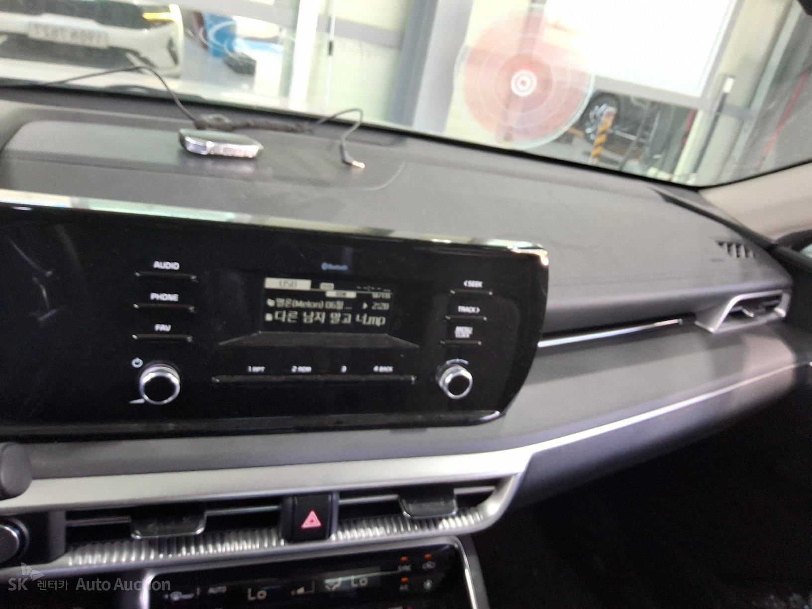 2022 - kia k5