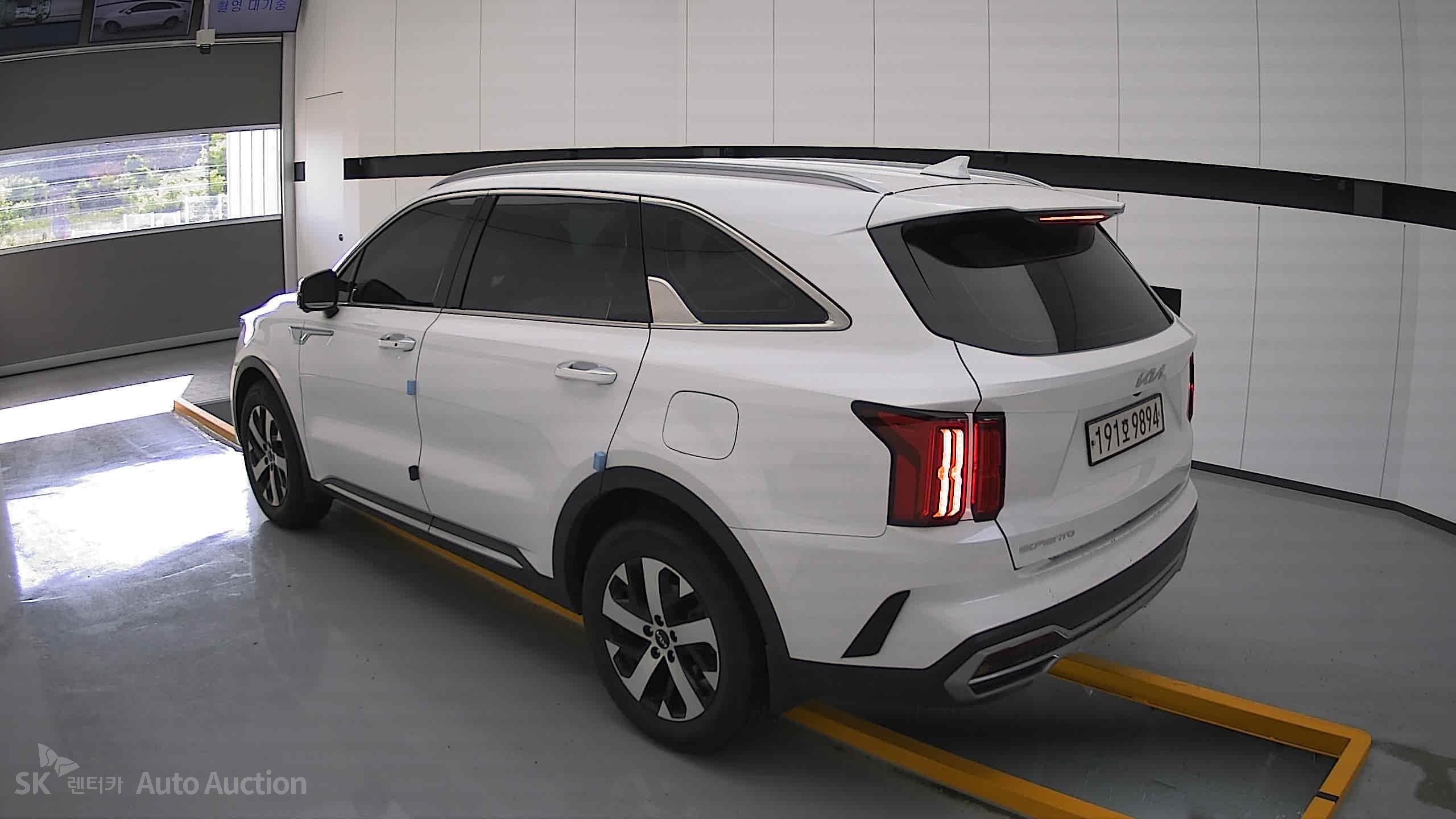 2023 - kia sorento