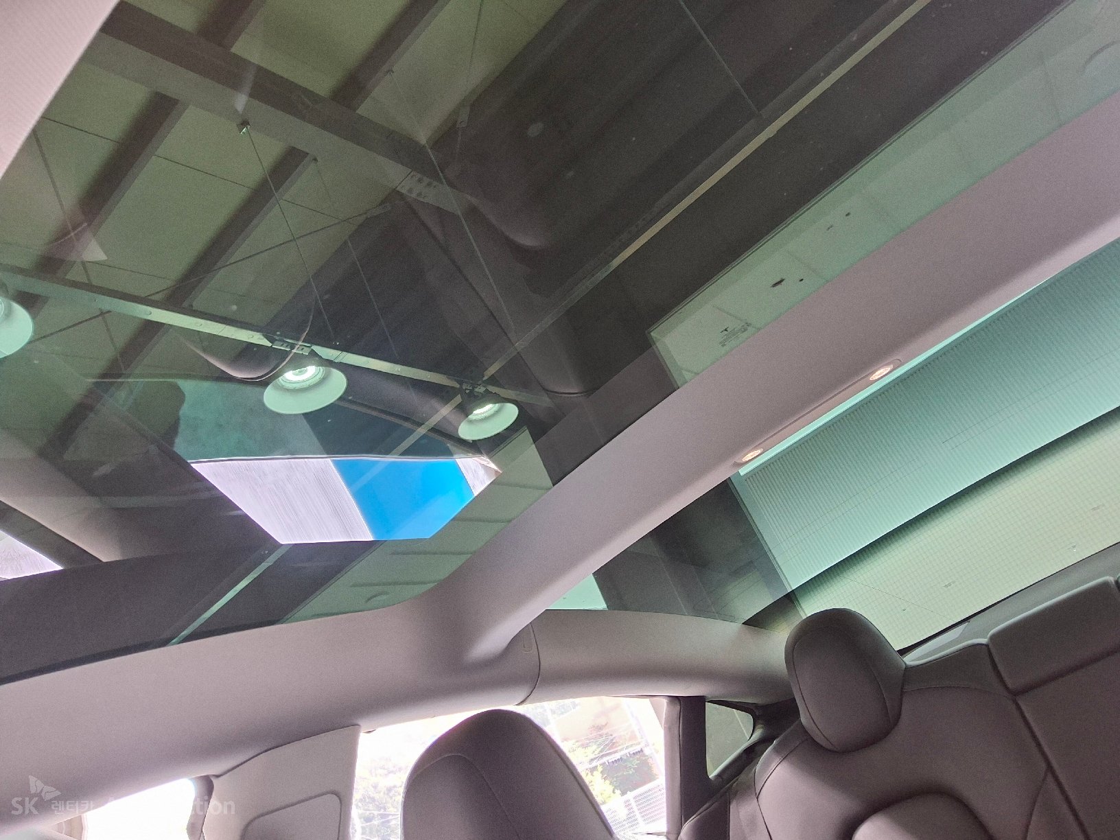 2021 - tesla model 3