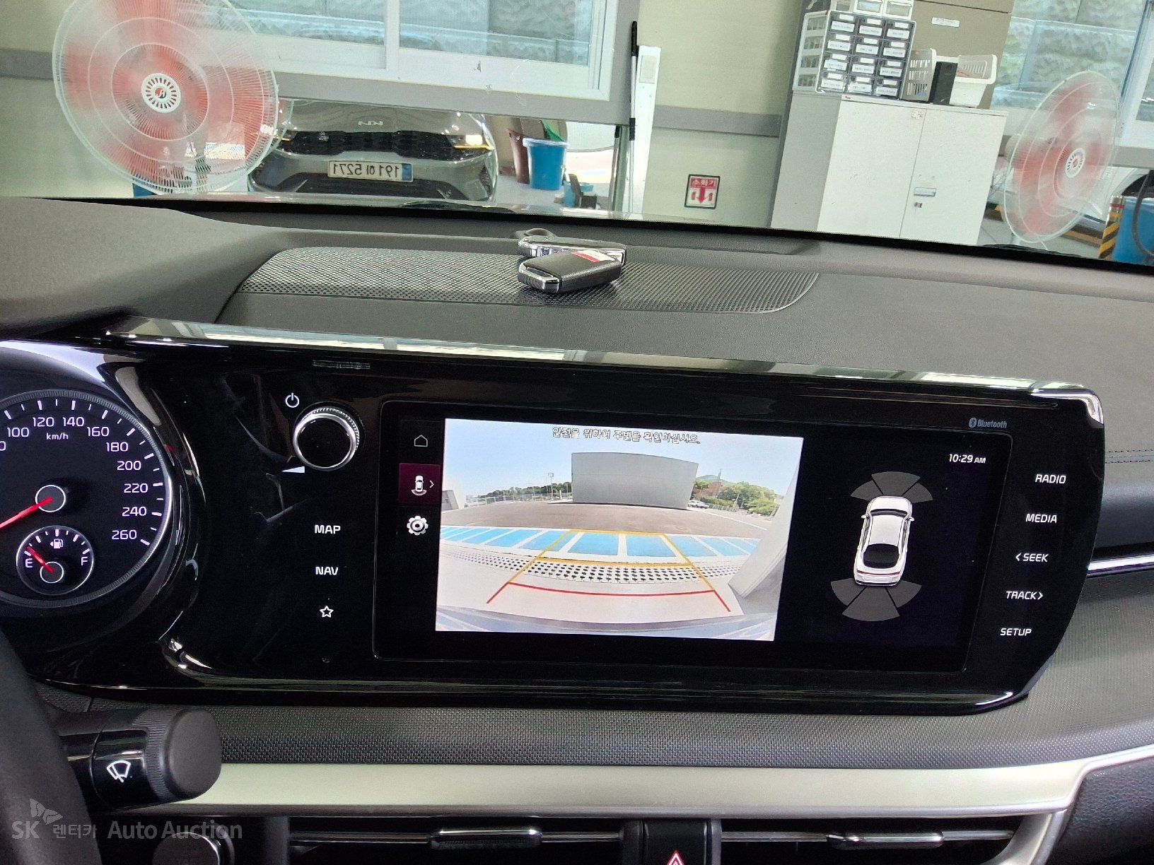 2022 - kia k5