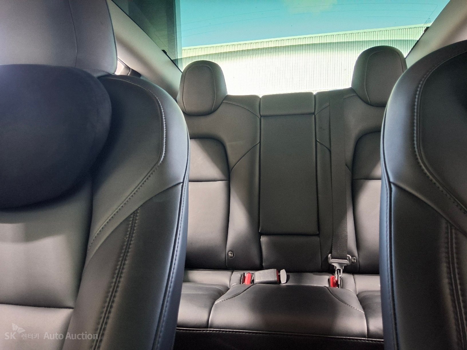 2021 - tesla model 3