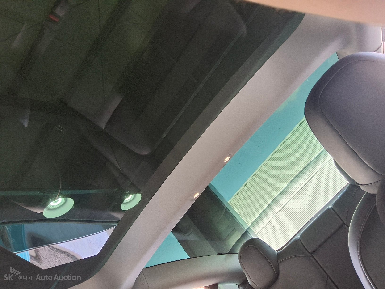 2021 - tesla model 3