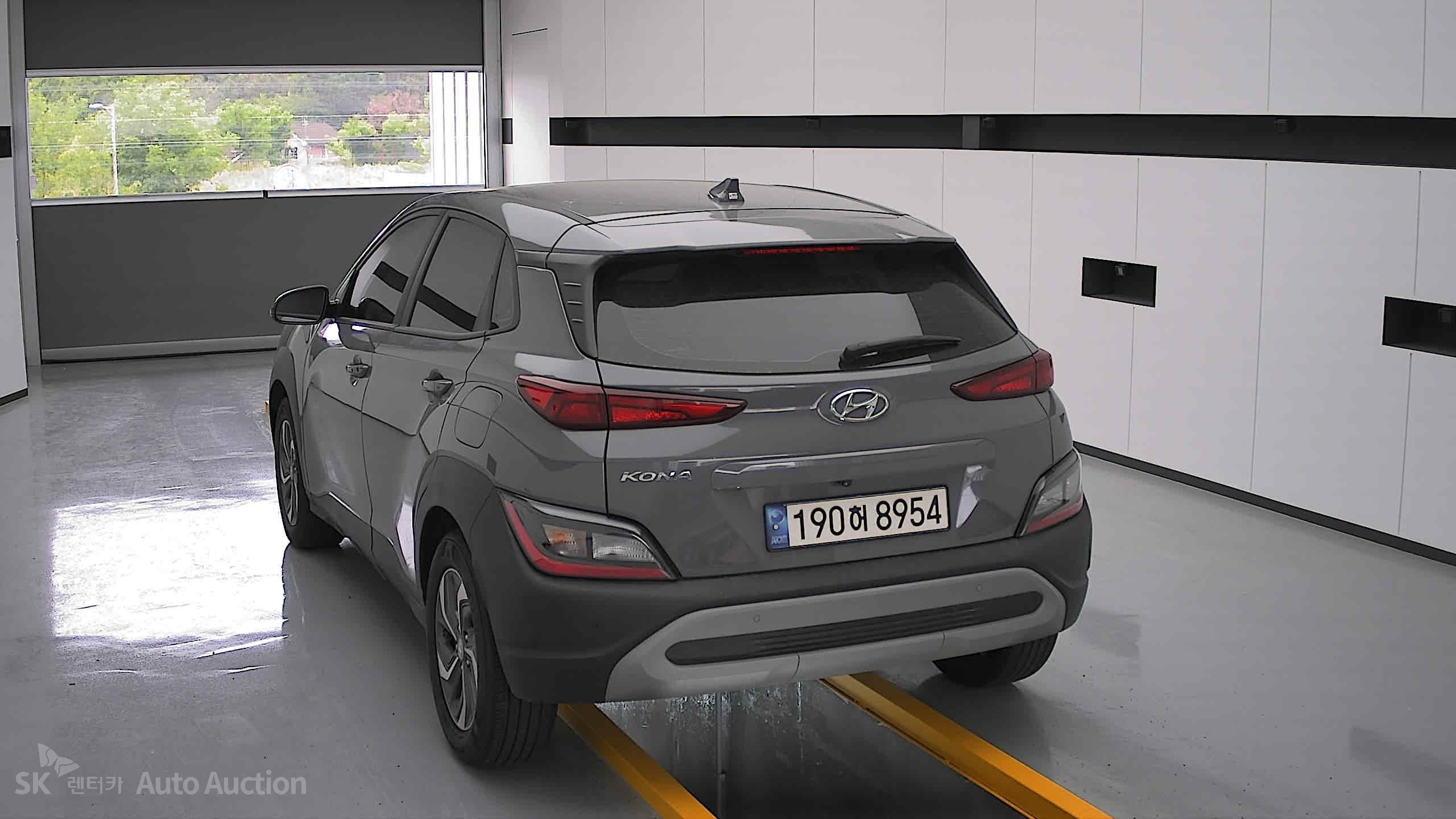 2022 - hyundai kona