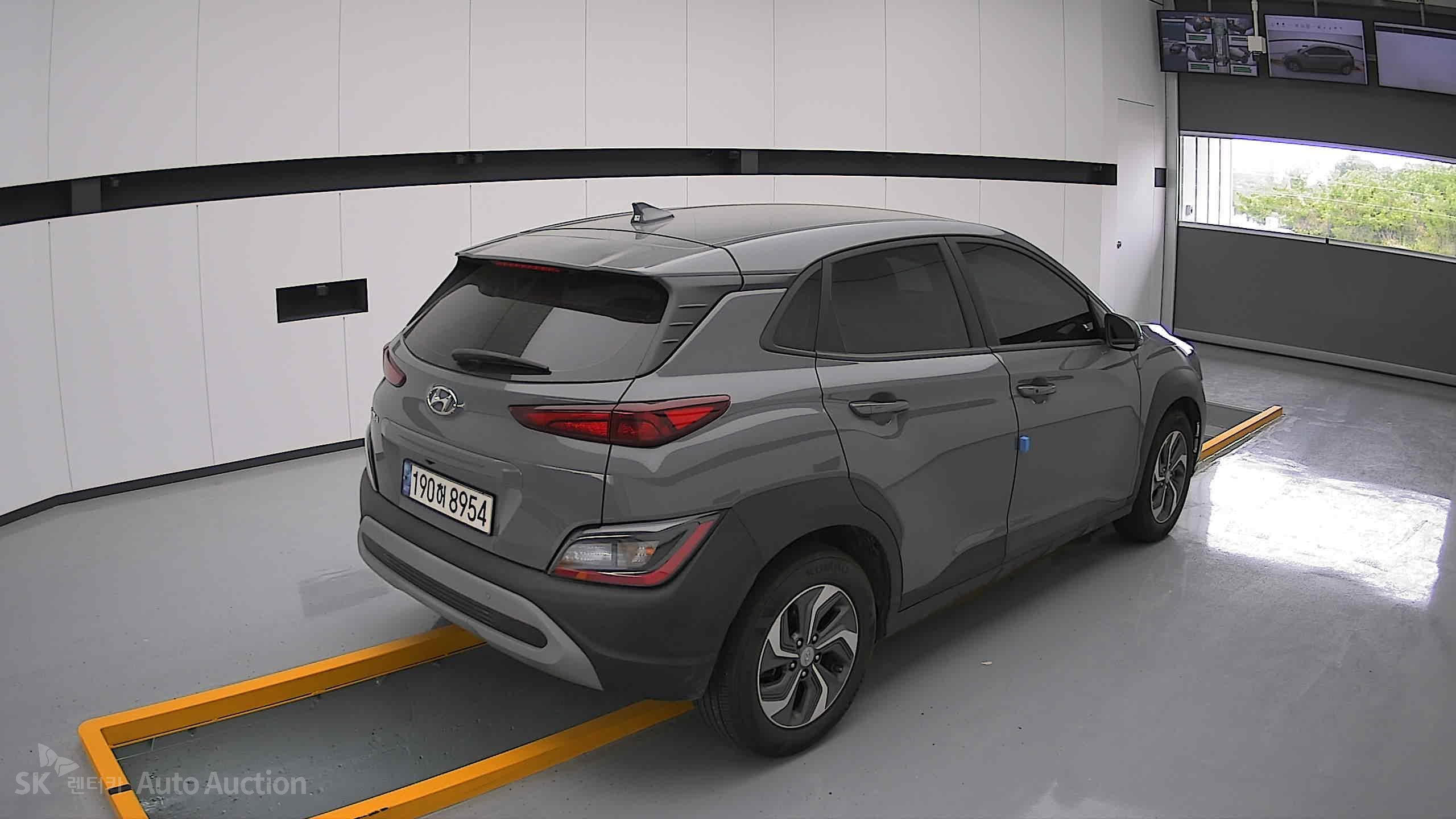 2022 - hyundai kona