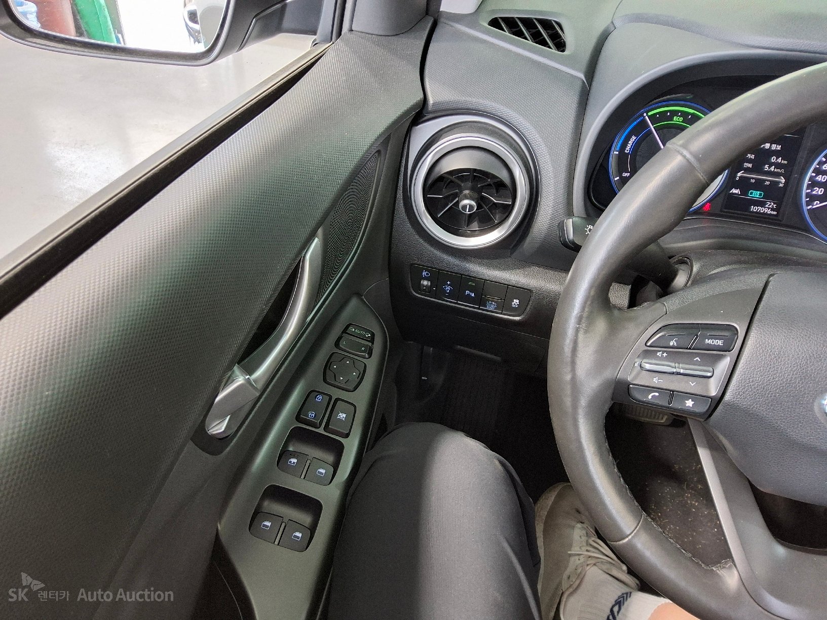 2022 - hyundai kona