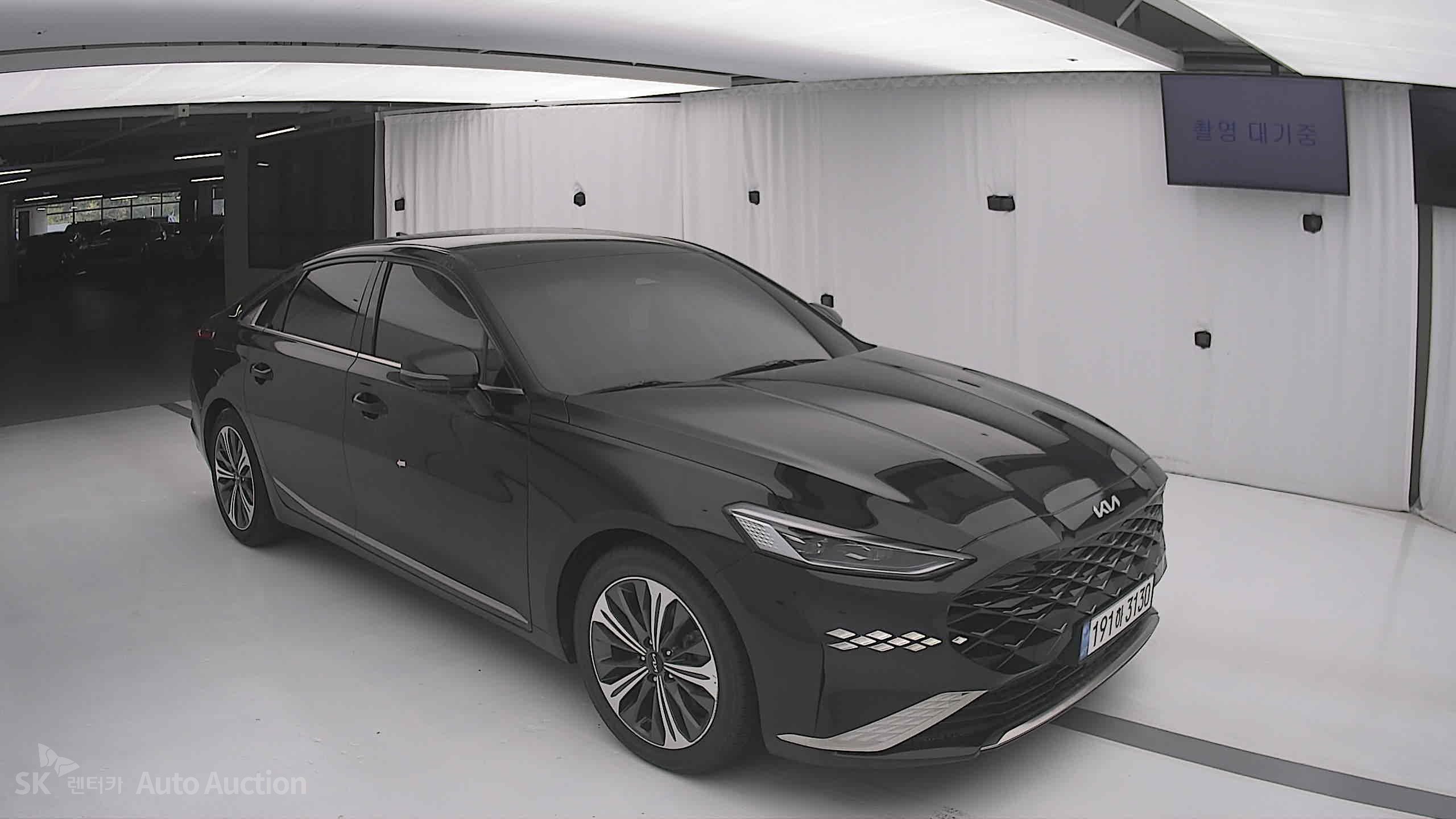 2023 - kia k8
