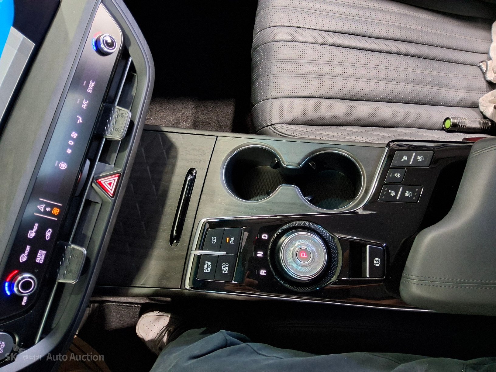 2023 - kia k8
