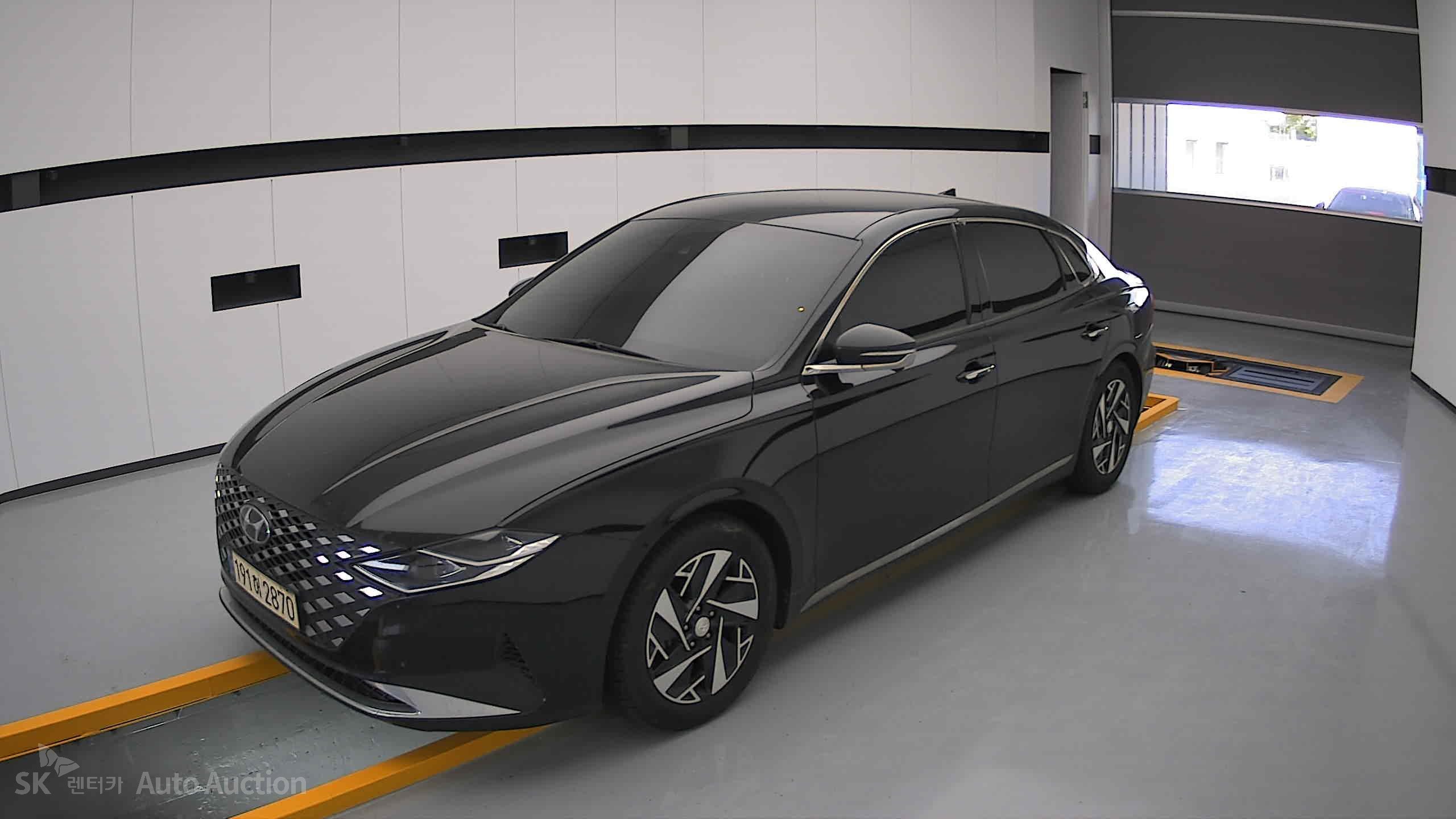 2022 - hyundai grandeur