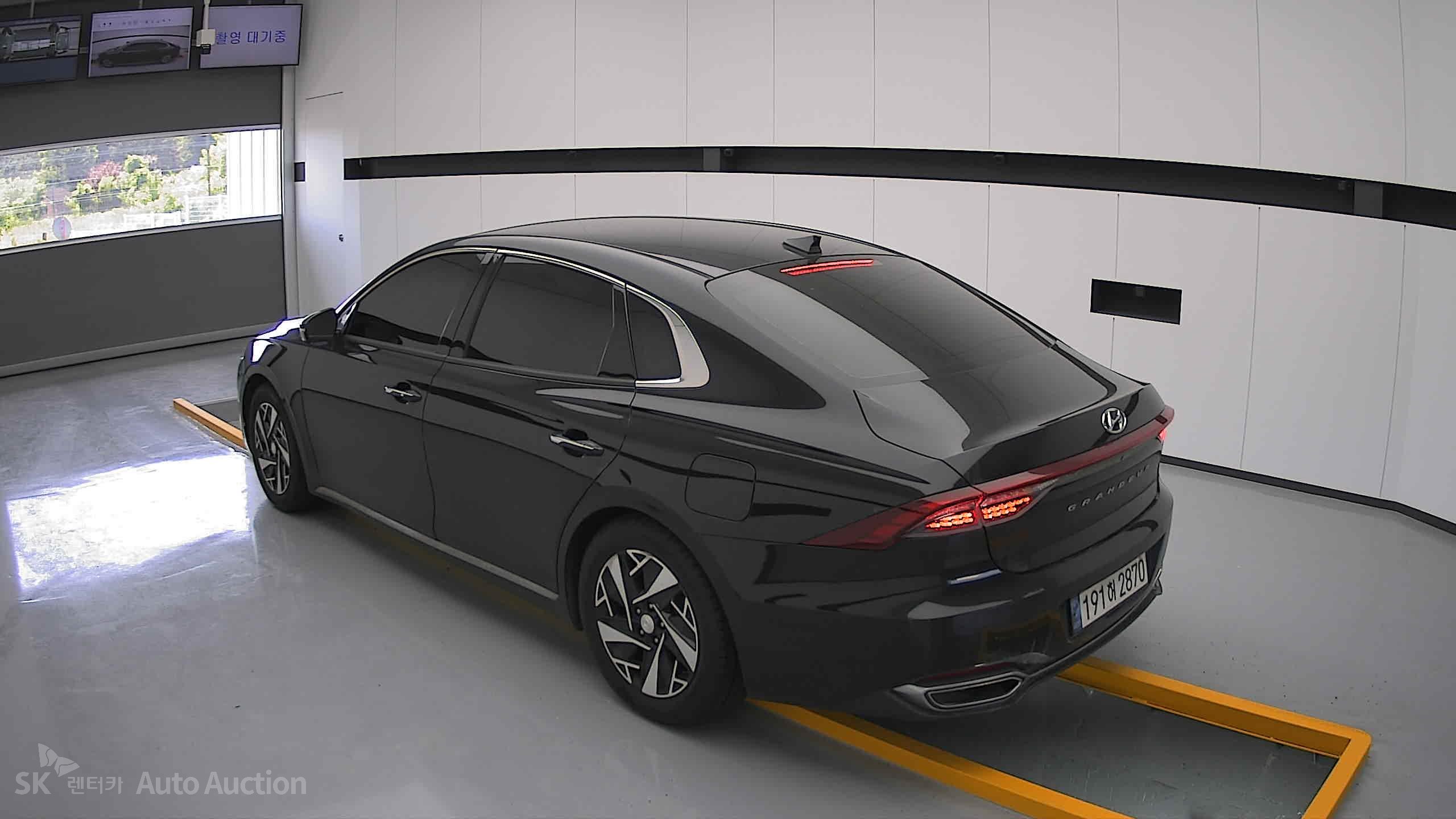 2022 - hyundai grandeur