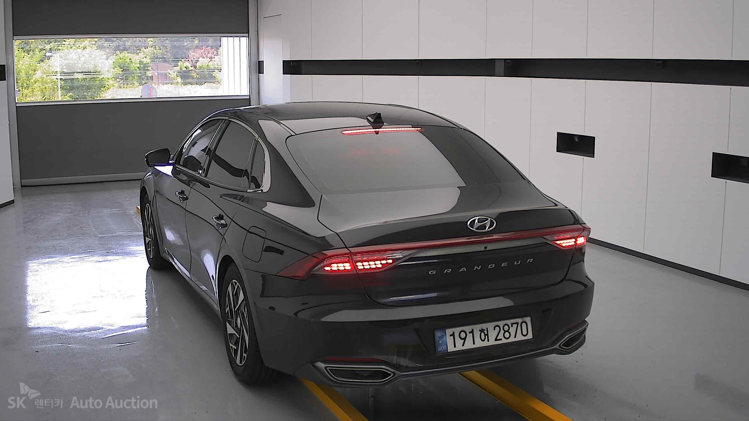2022 - hyundai grandeur