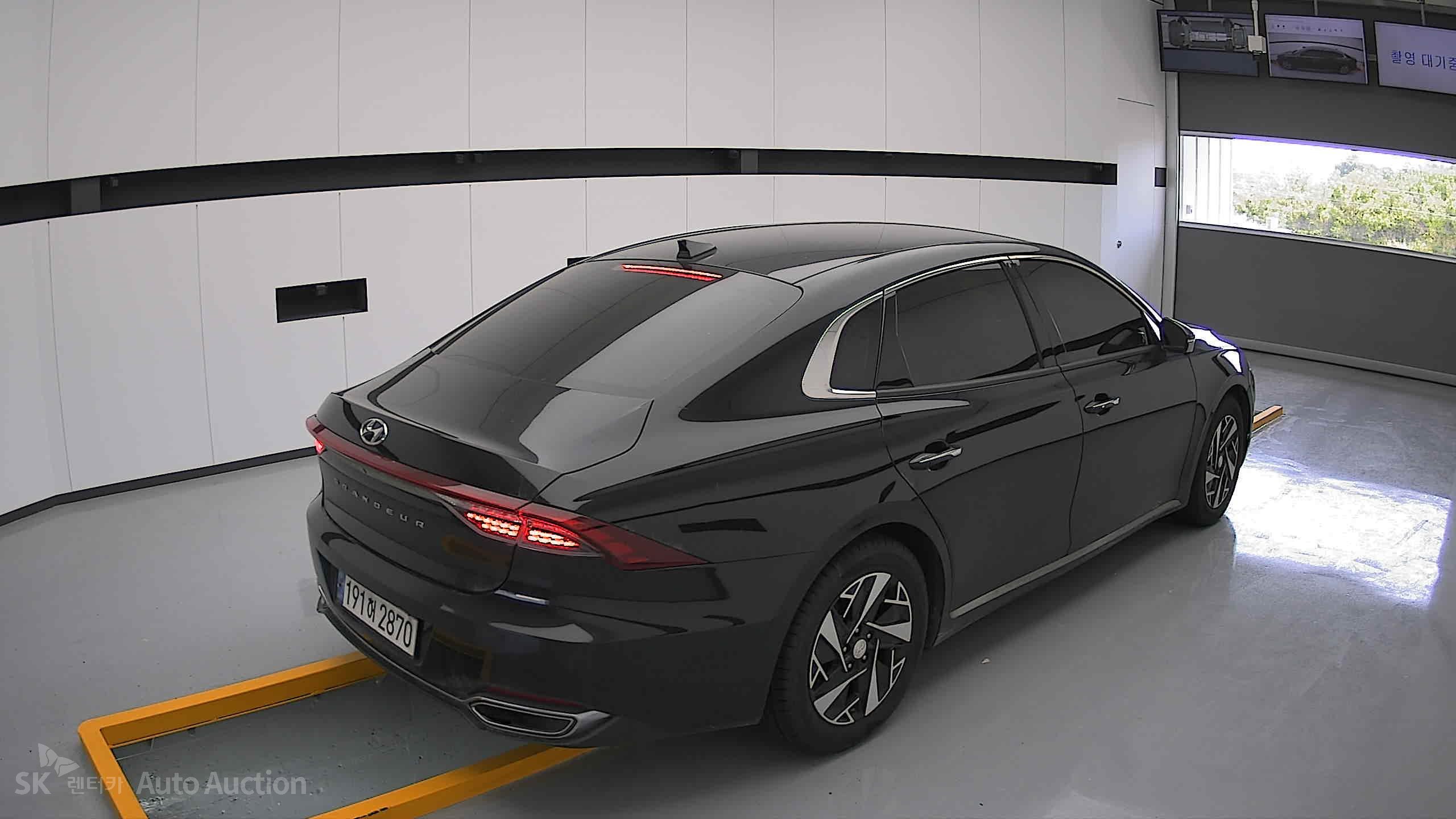 2022 - hyundai grandeur
