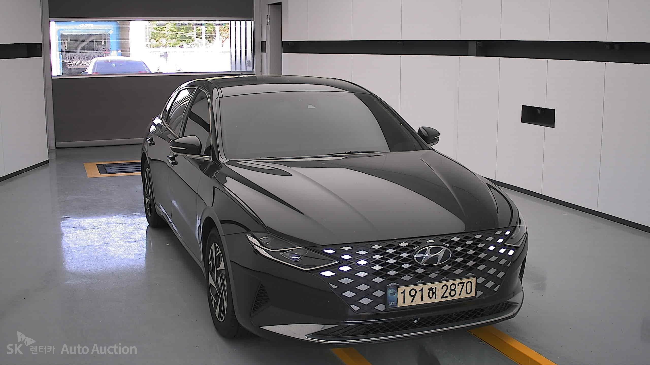2022 - hyundai grandeur