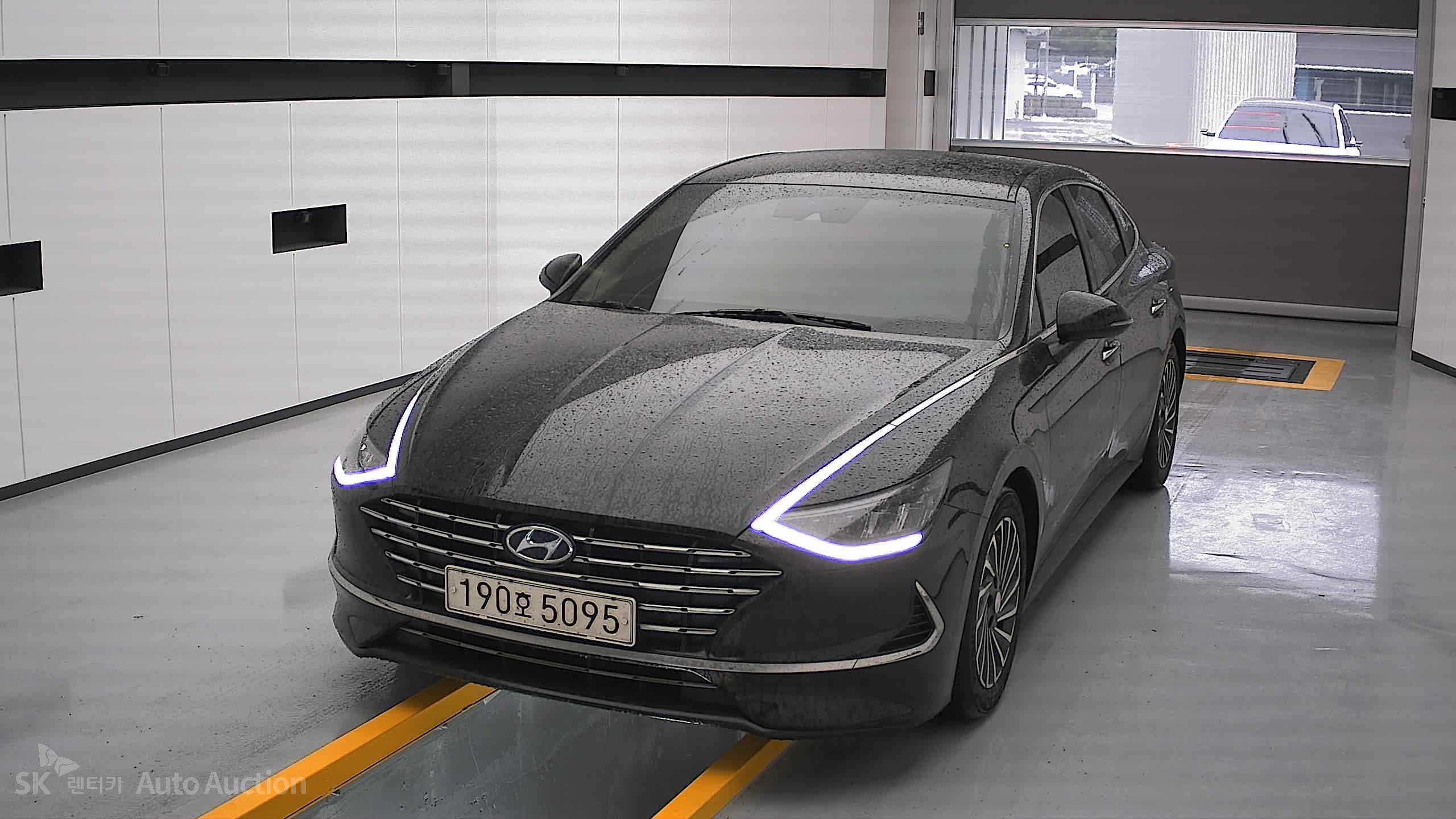 Hyundai Sonata(DN8) Hybrid 2.0 HEV 프리미엄 플러스