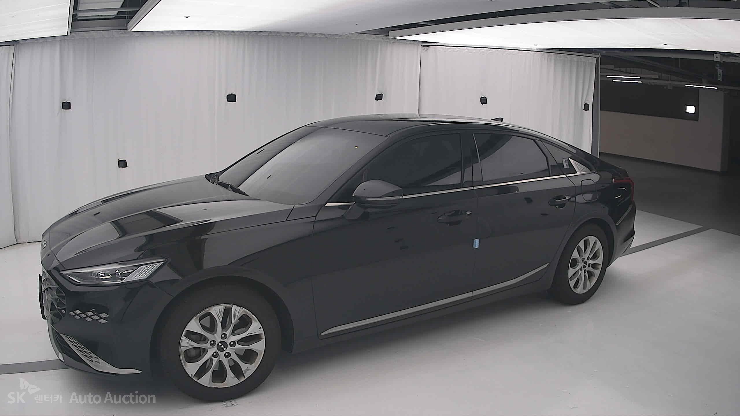 2023 - kia k8