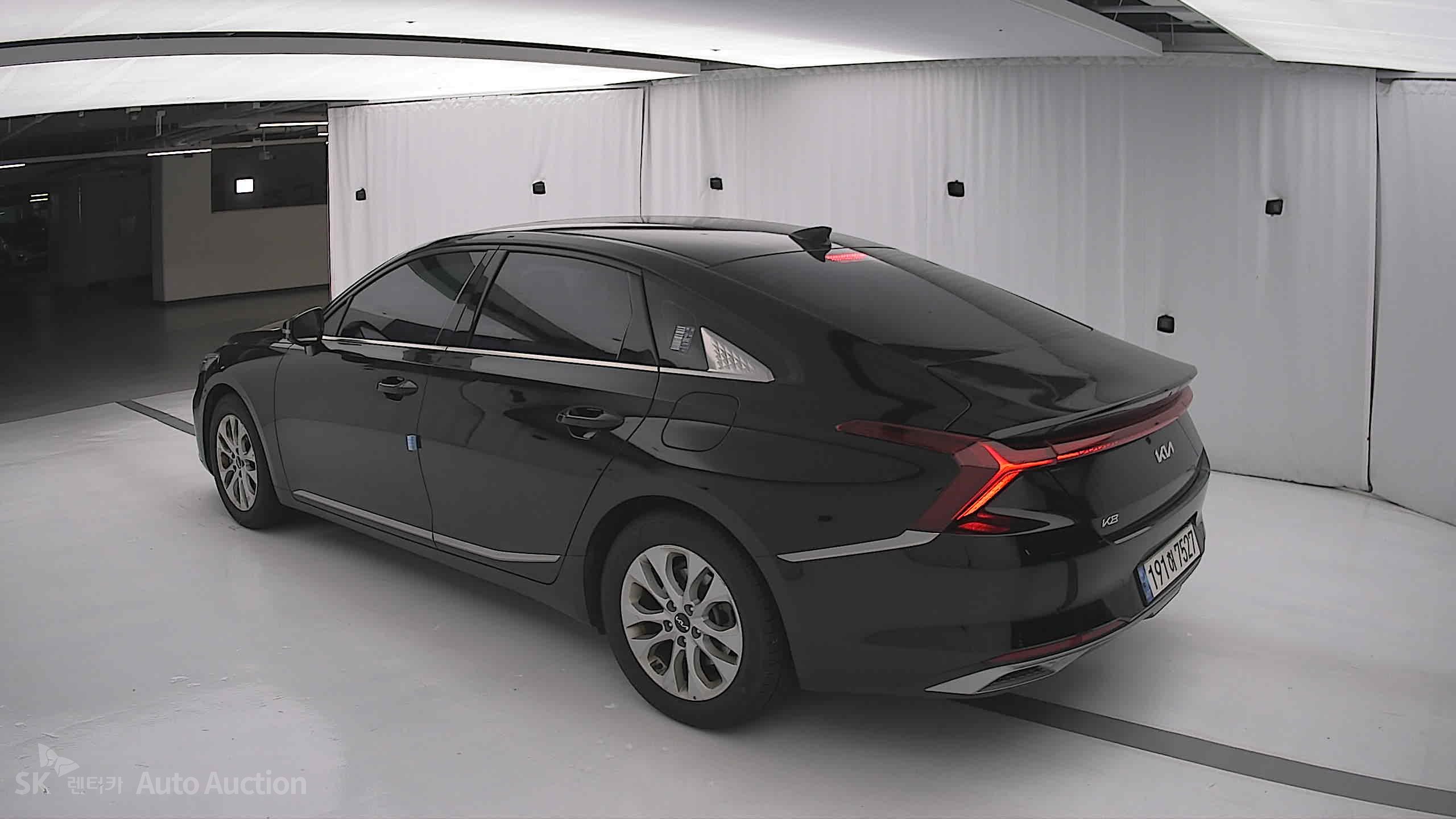 2023 - kia k8