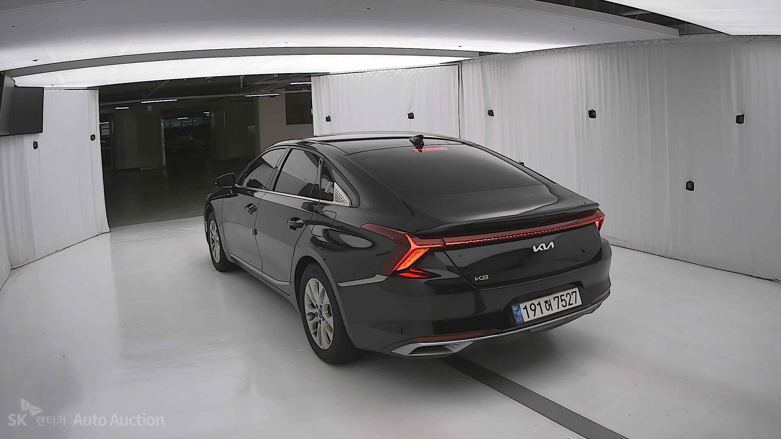 2023 - kia k8