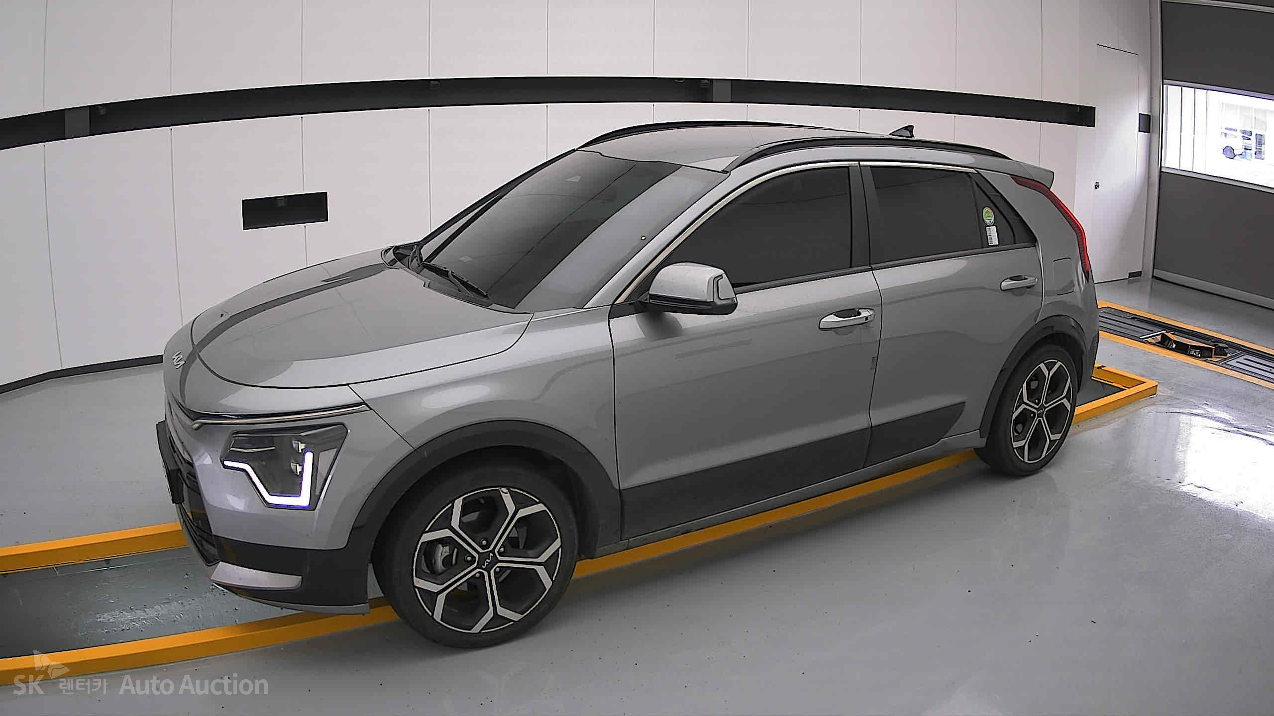 2022 - kia all-new niro