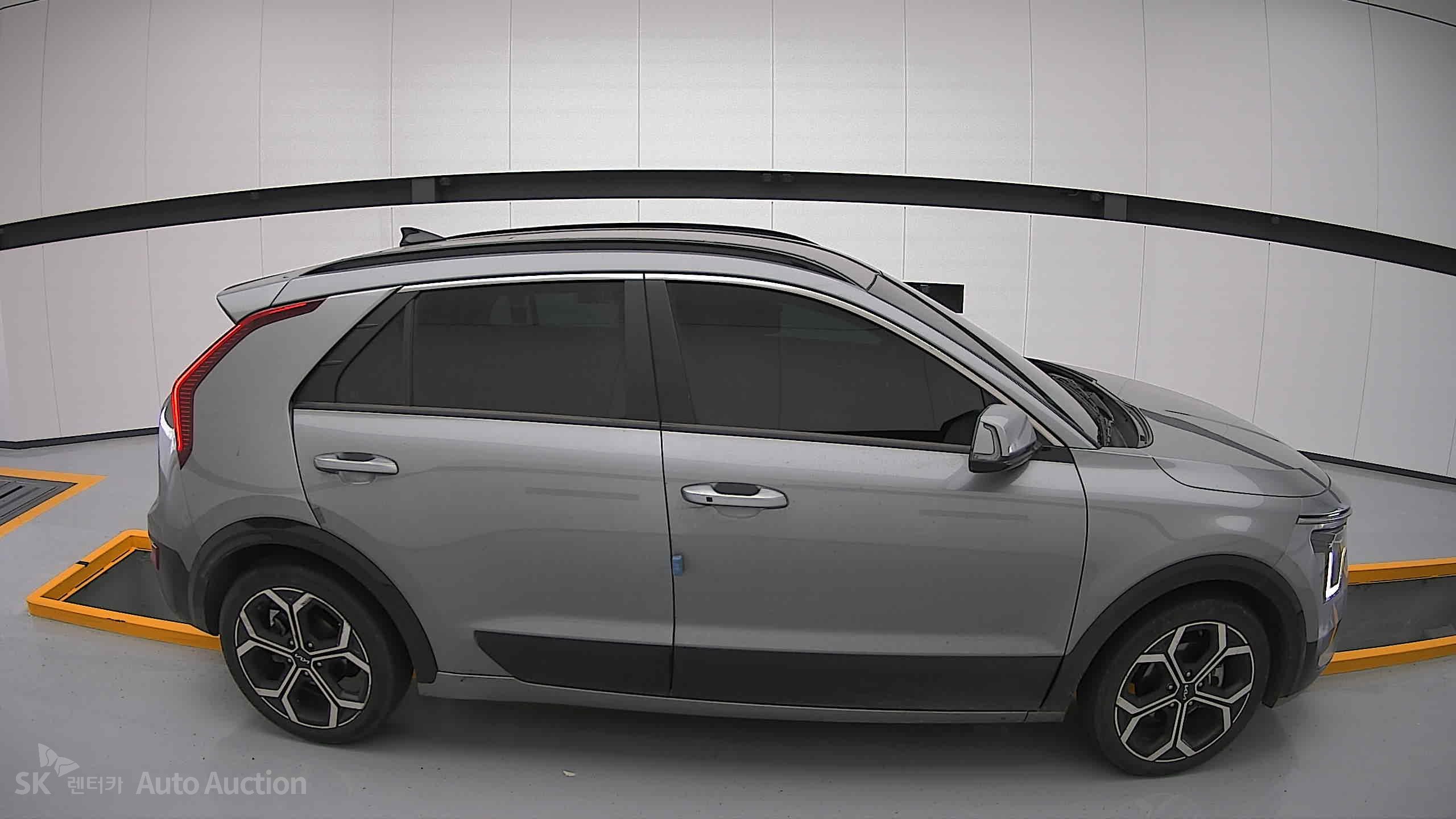 2022 - kia all-new niro