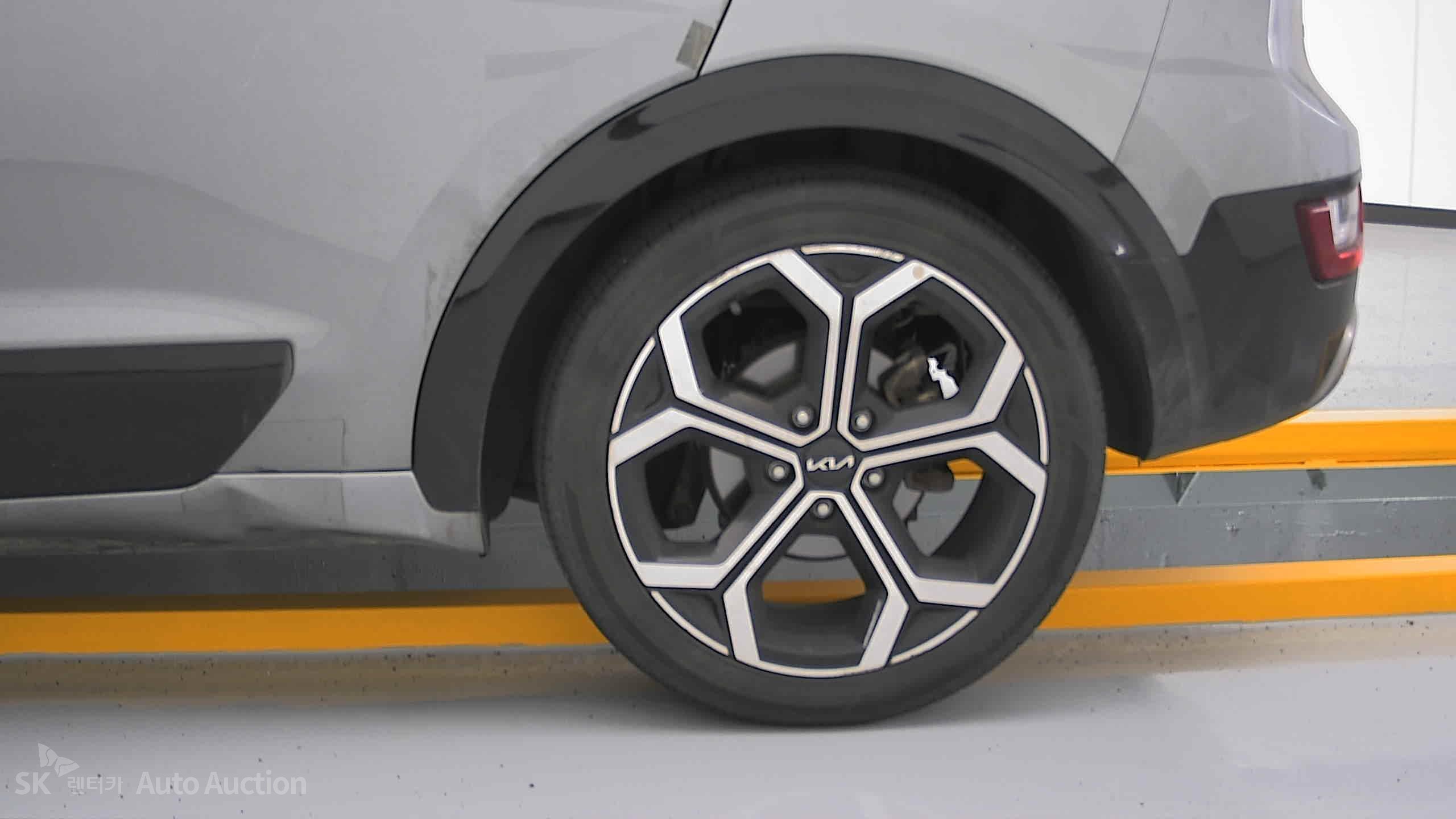 2022 - kia all-new niro