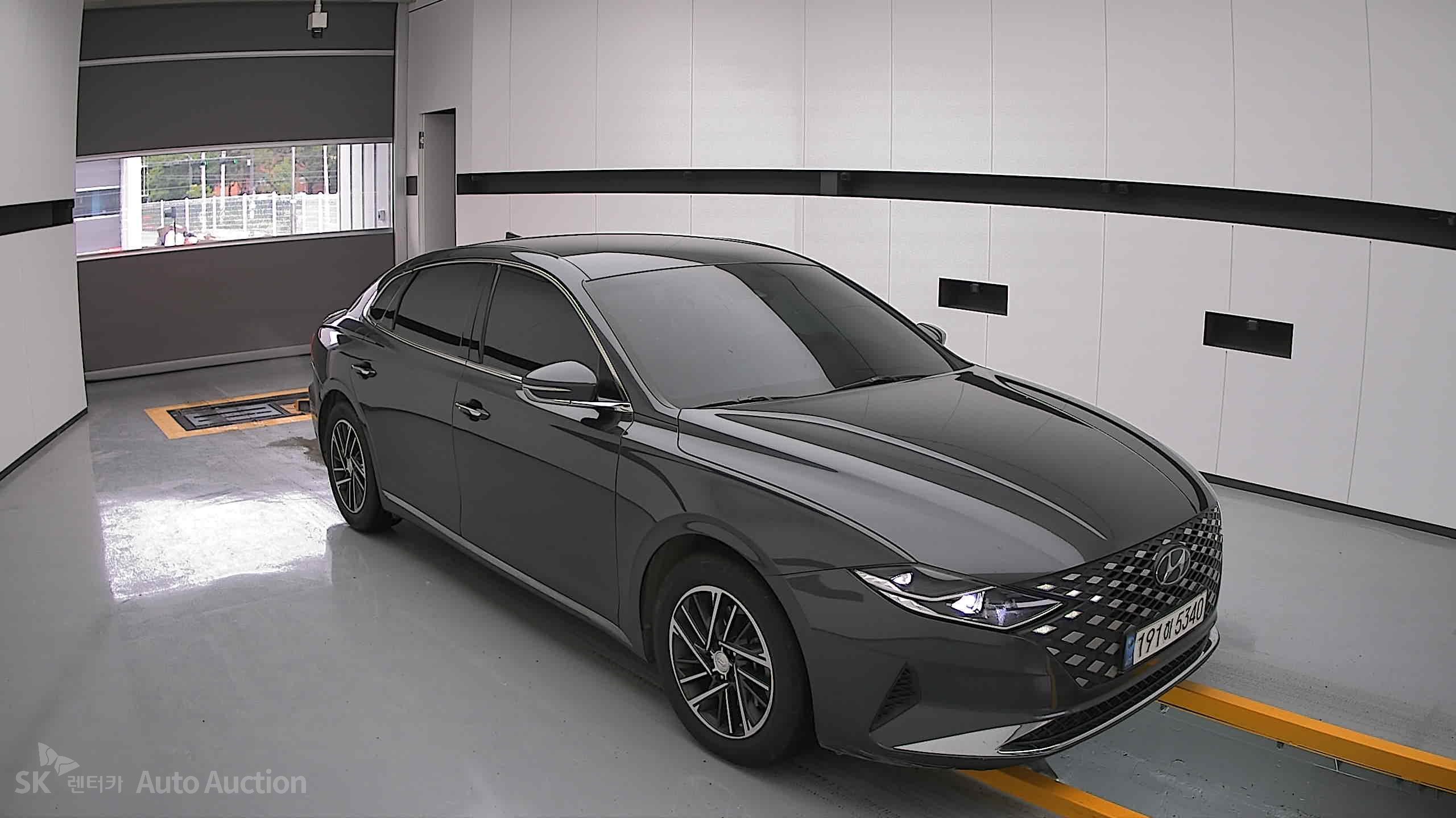 2022 - hyundai grandeur