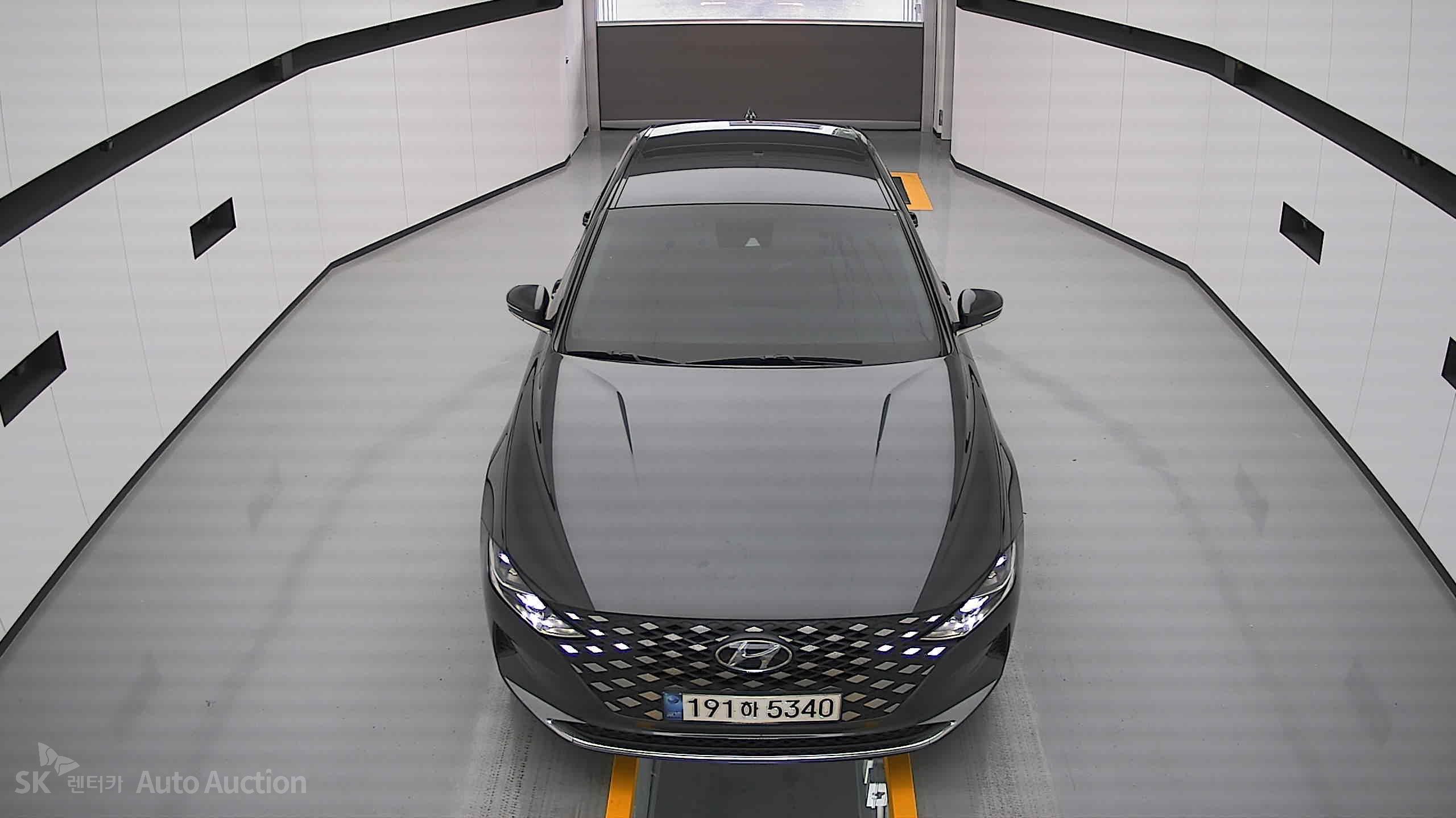 2022 - hyundai grandeur
