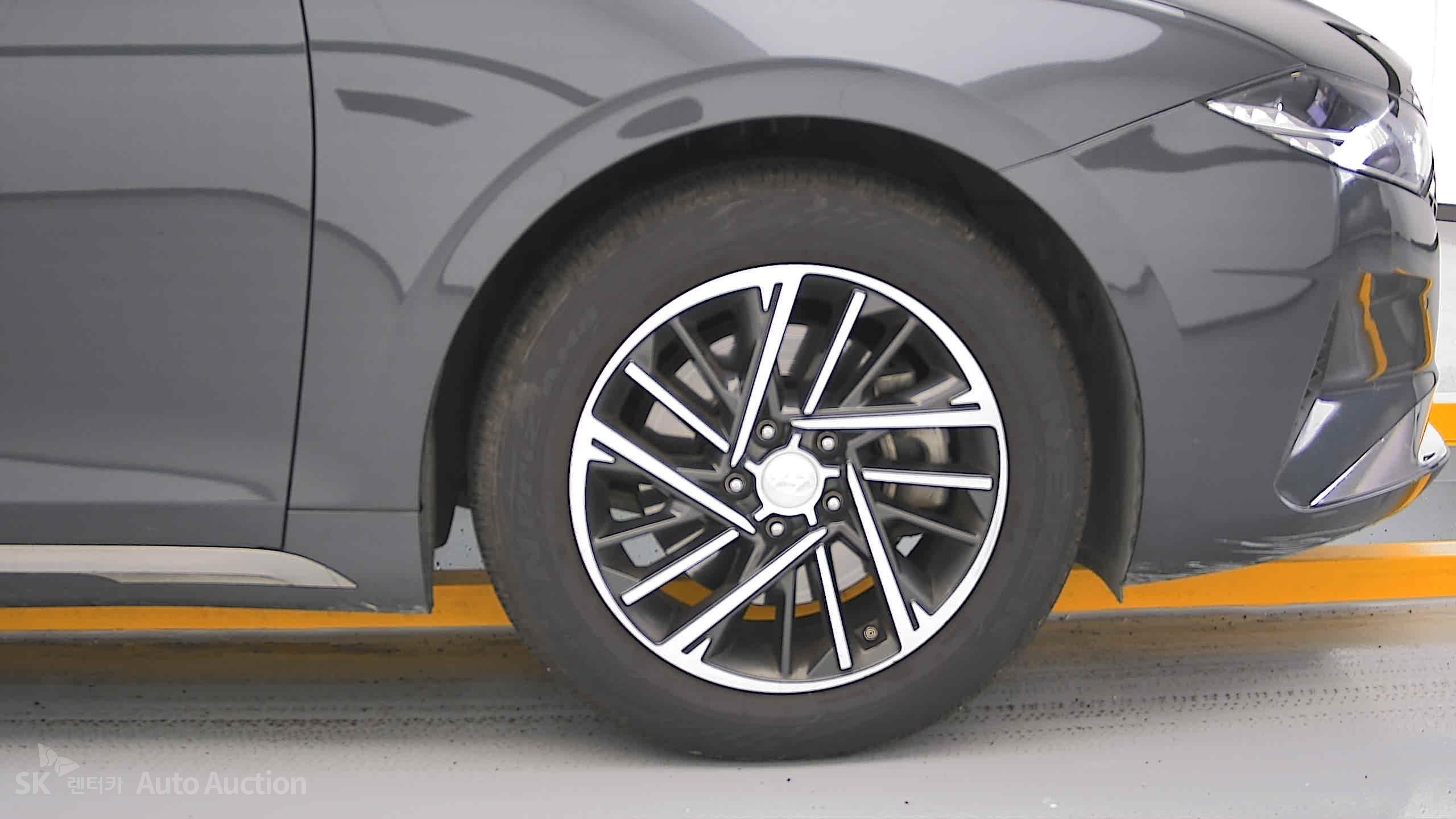 2022 - hyundai grandeur