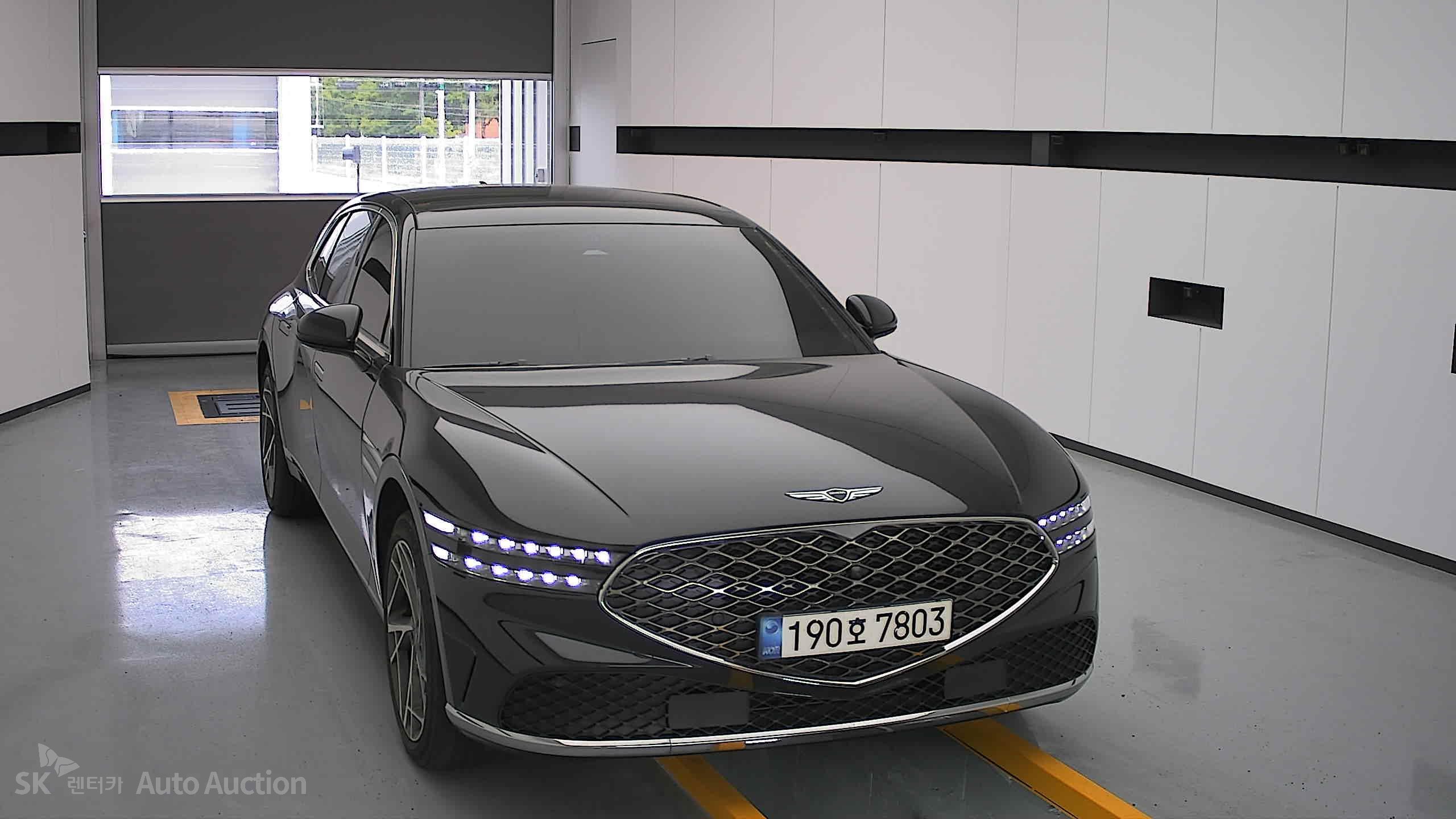 2022 - genesis g90