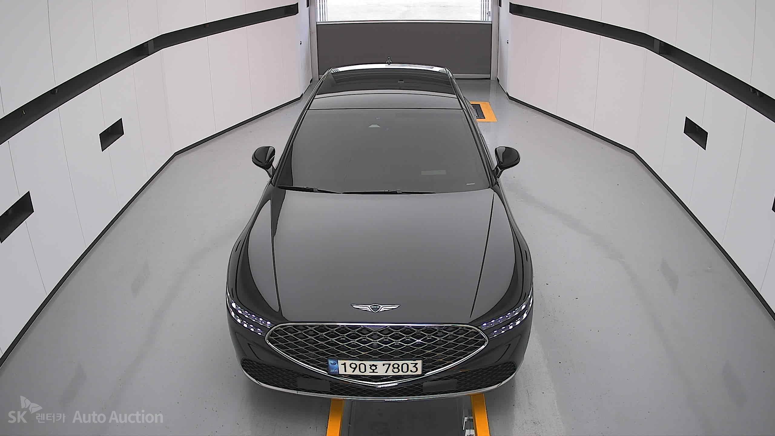2022 - genesis g90