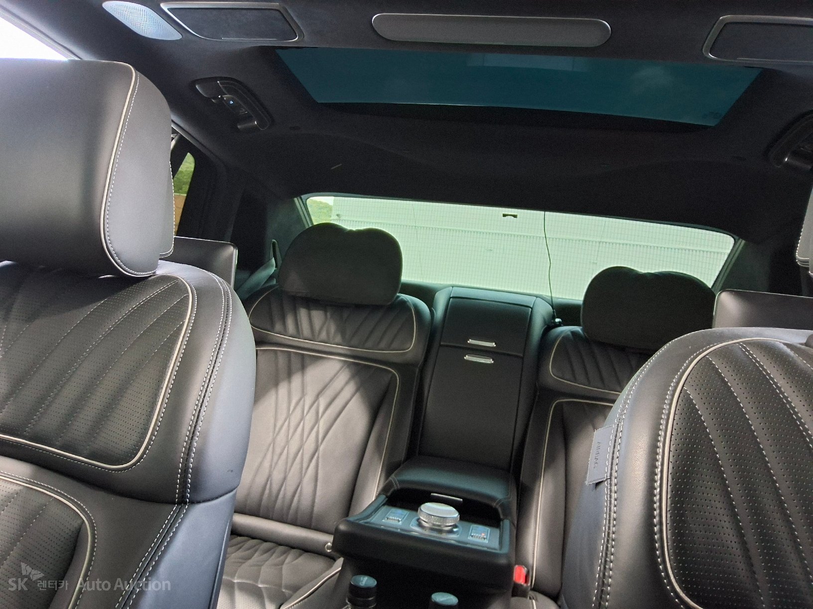 2022 - genesis g90
